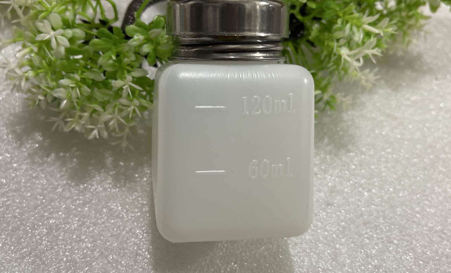 Bình đựng xăng thơm,chất lỏng có bơm dành cho thợ kỹ thuật 180ml