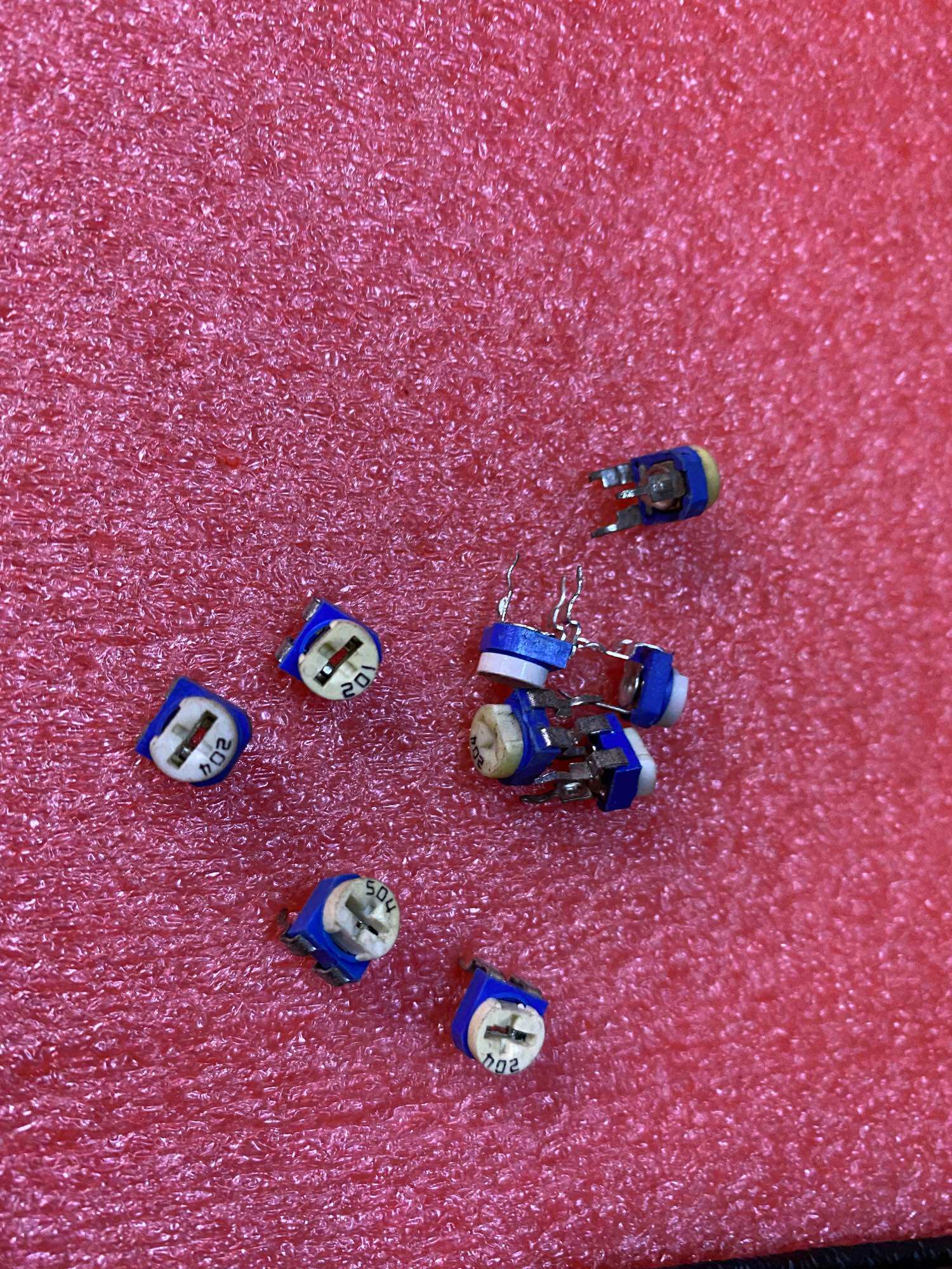 Biến trở VR 1 K/10 K/100 k ( 20 chiếc)