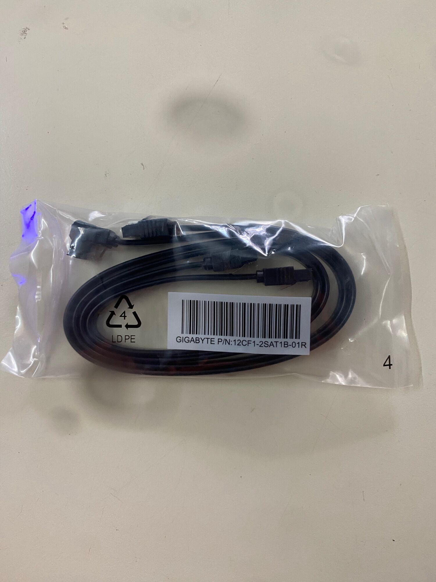 Cáp dữ liệu chuẩn SATA III 6GB/s Gigabyte_Asus black