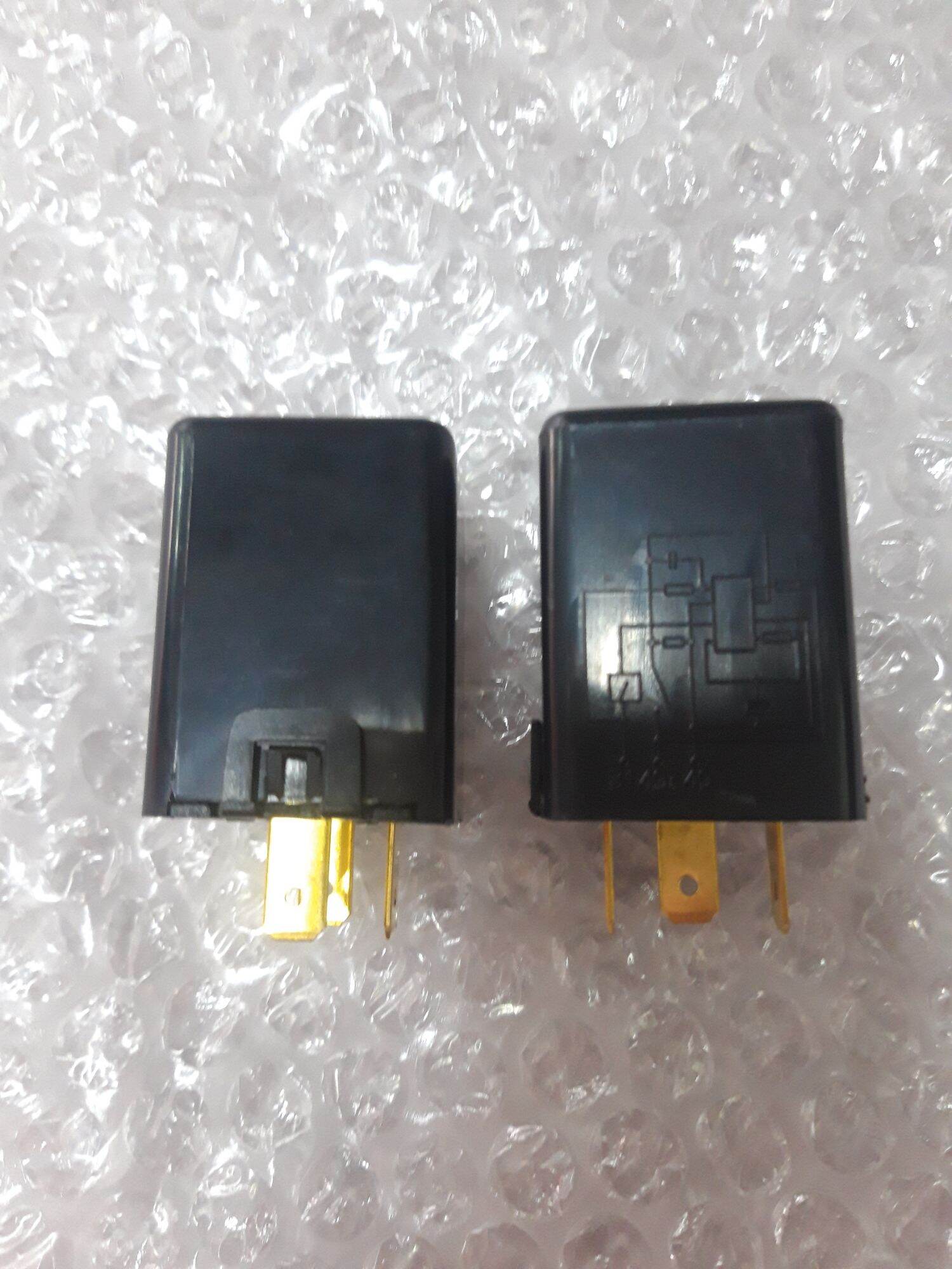 Cục chớp xi nhan dewoo lanos/lacetti /gentra /...