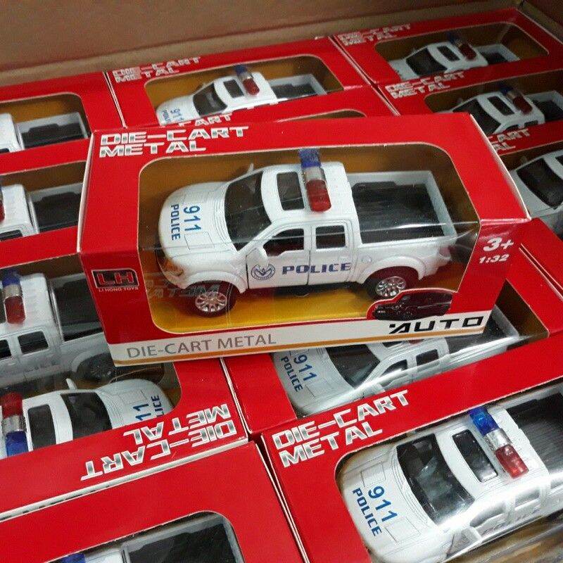 MÔ HÌNH XE CS 1:32 ÂM THANH ĐÈN MỞ CỬA