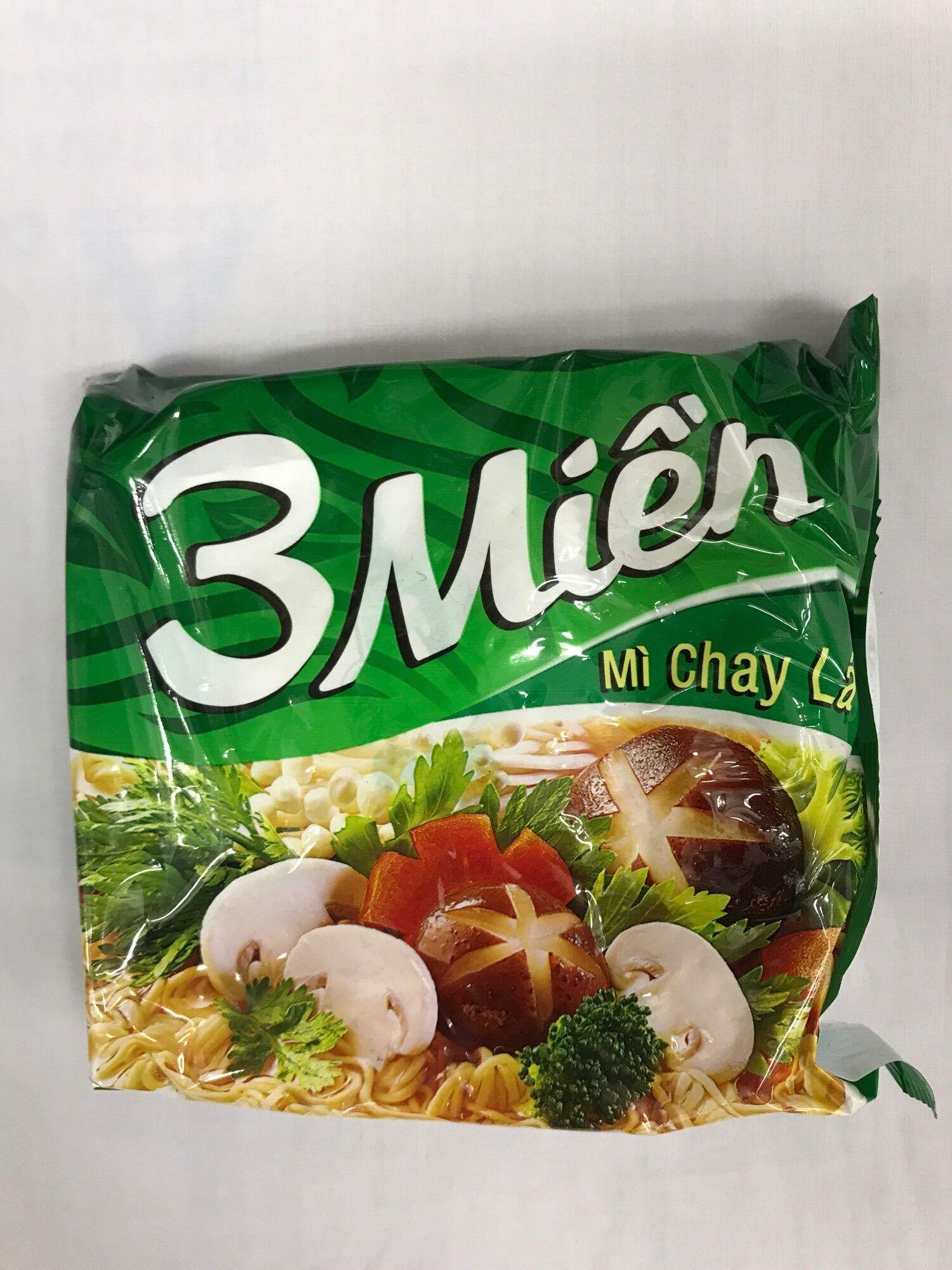 1 Thùng gồm 30 gói mì 3 miền chay lá đa 65g