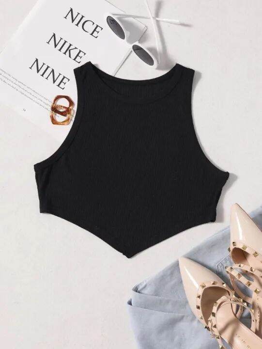Áo croptop cổ tròn sát nách tà nhọn