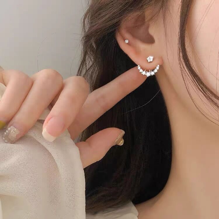 Bông tai sao đá pha lê đeo 2 kiểu