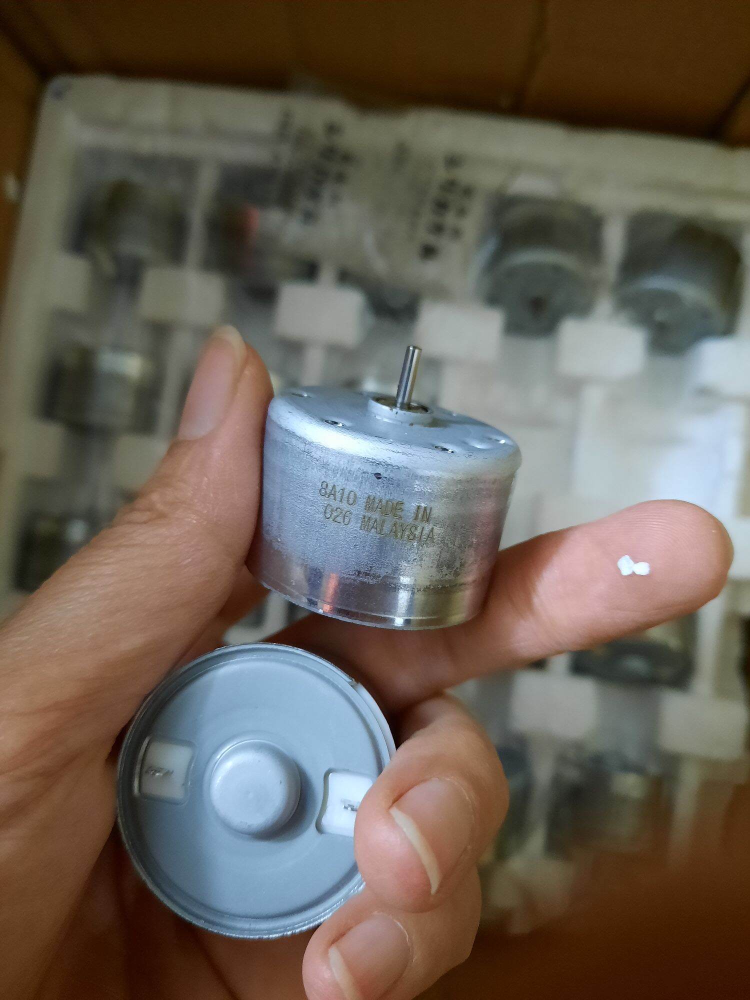 Moto 12v cho ổn áp lioa - giá 1 chiếc