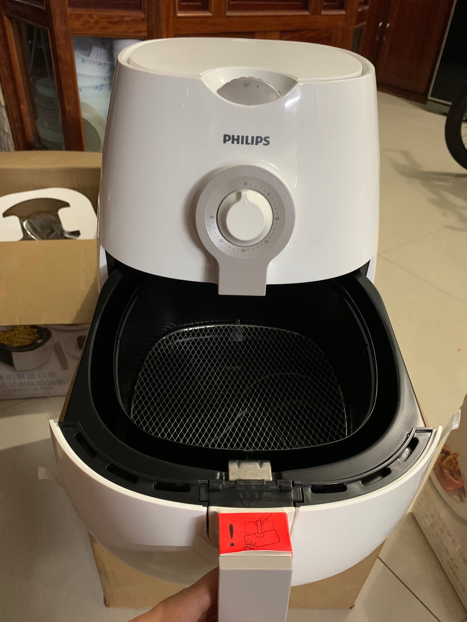 Nồi chiên không dầu Philips HD9216 3 lít