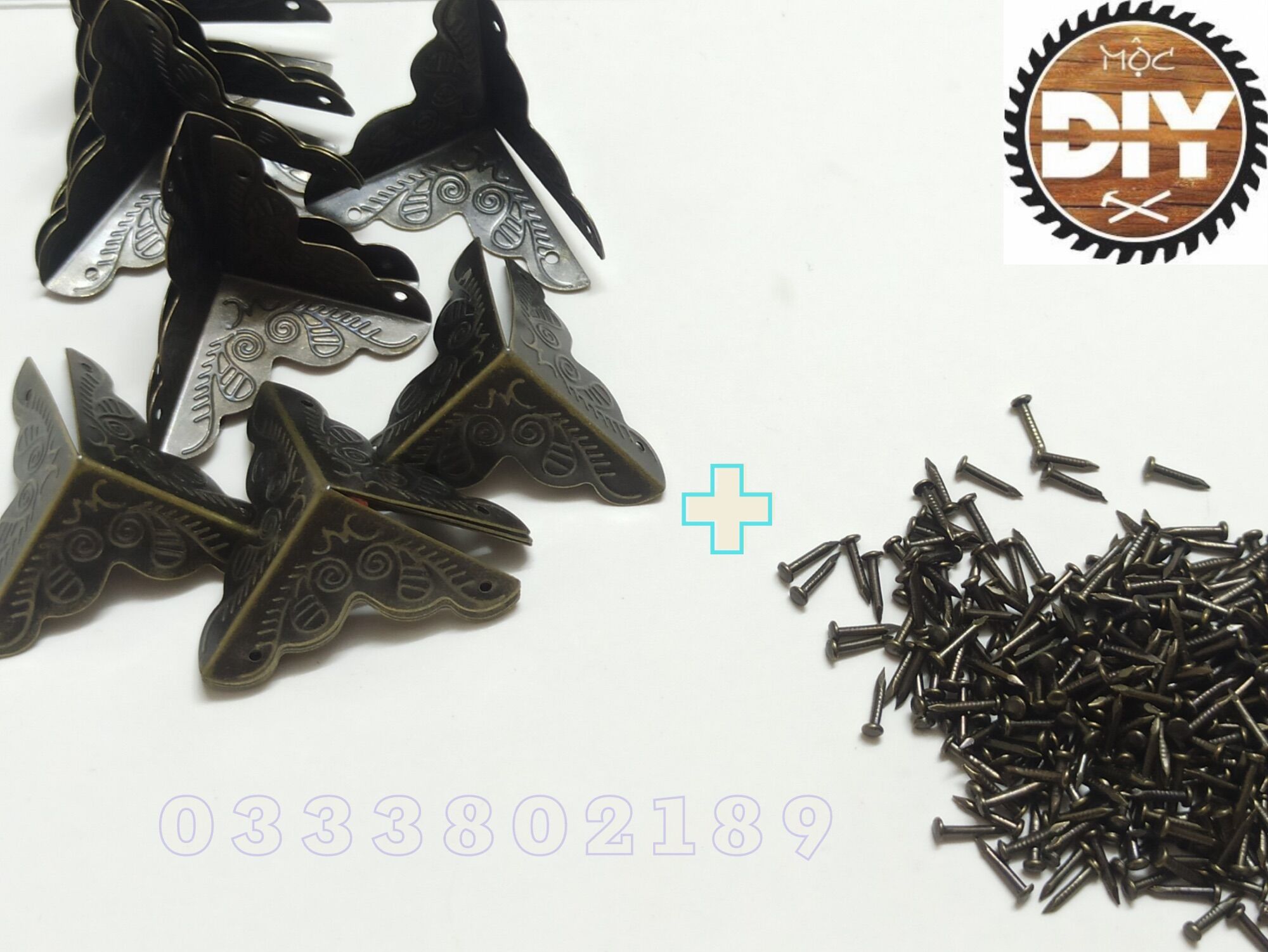 [HCM]kèm đinh. ốp góc hộp vuông 25mm (8 cái)