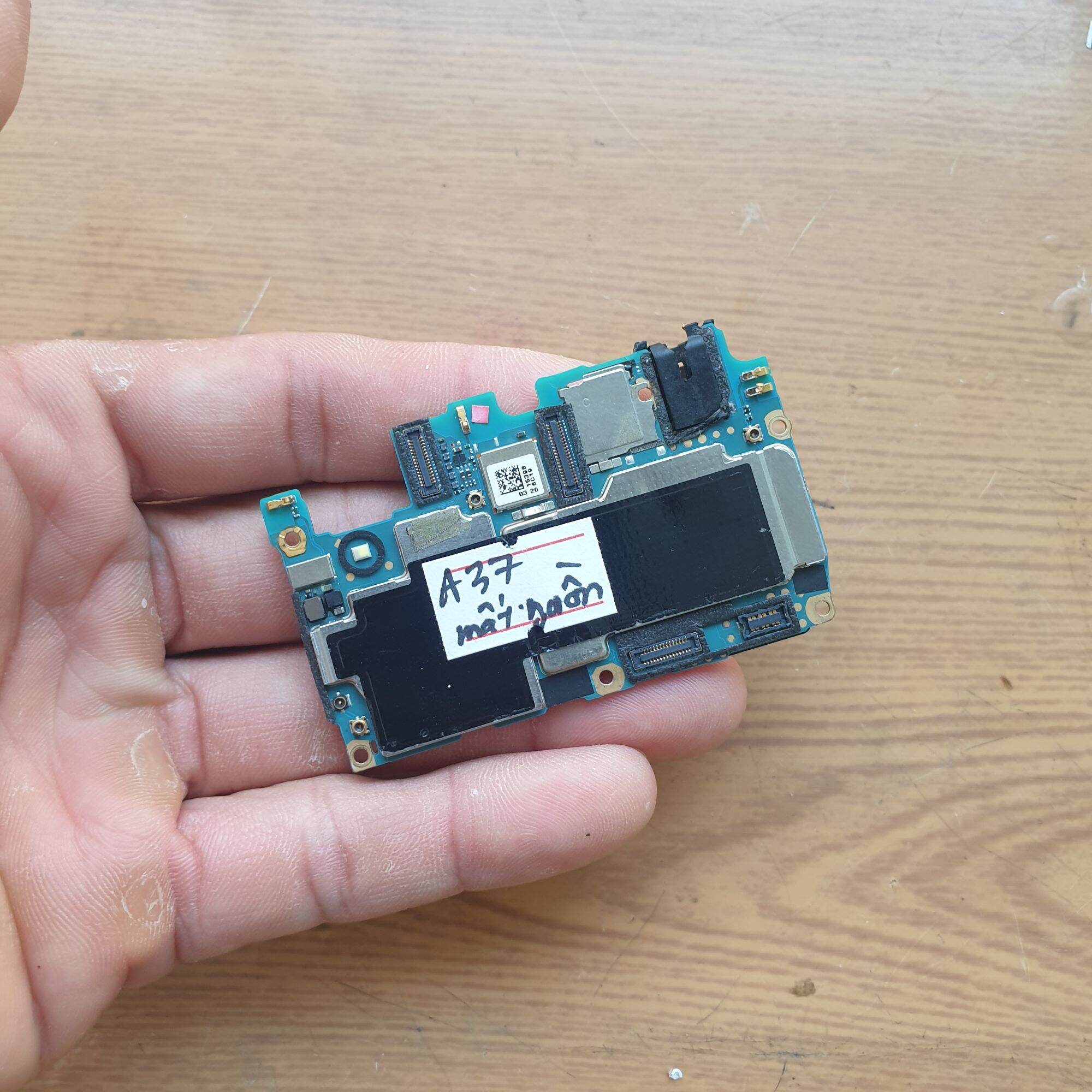 Main điện thoại OPPO A37 không lên nguồn Lazada