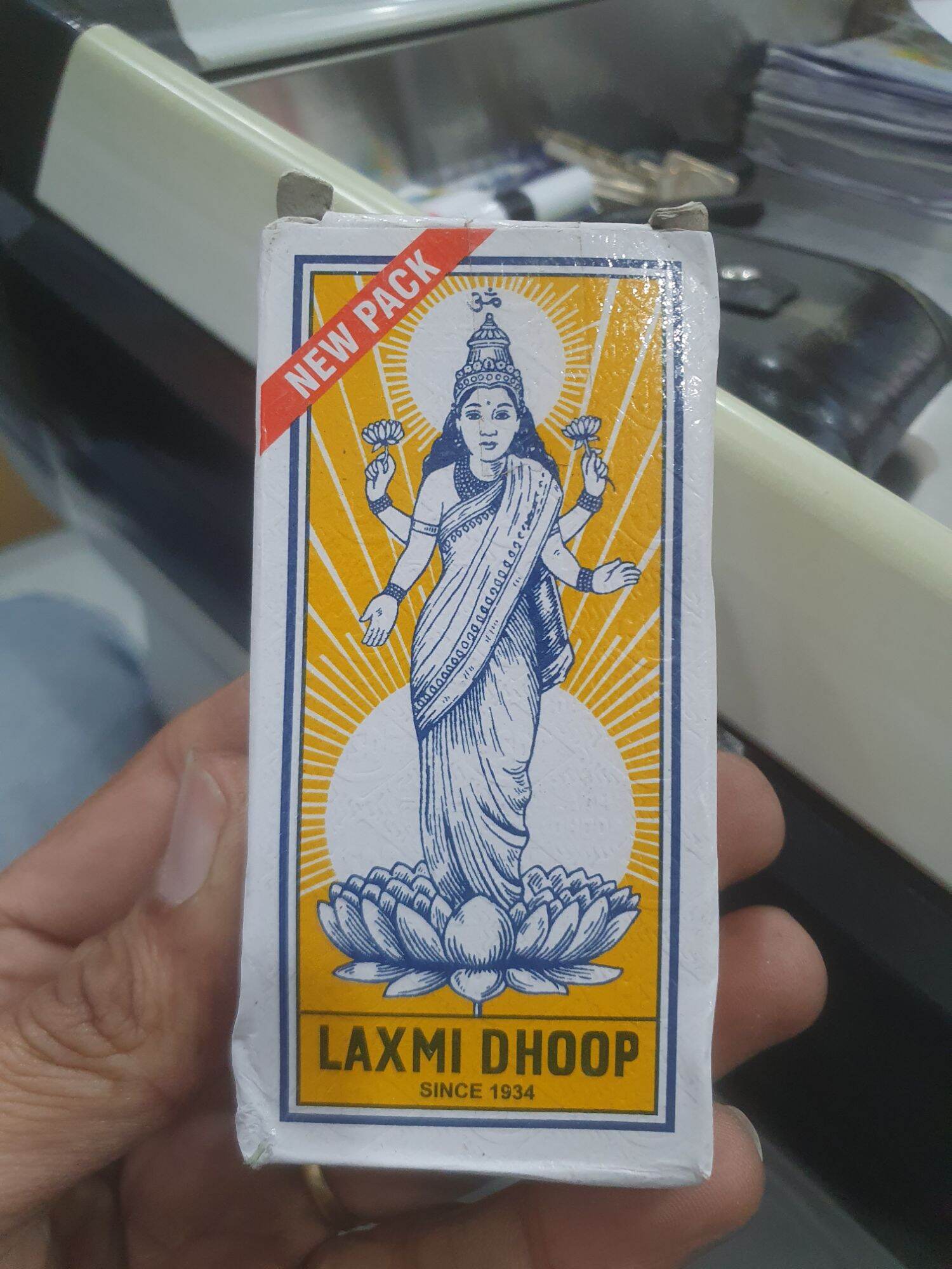 Laxmi Dhoopbati 1 box 8 sticks