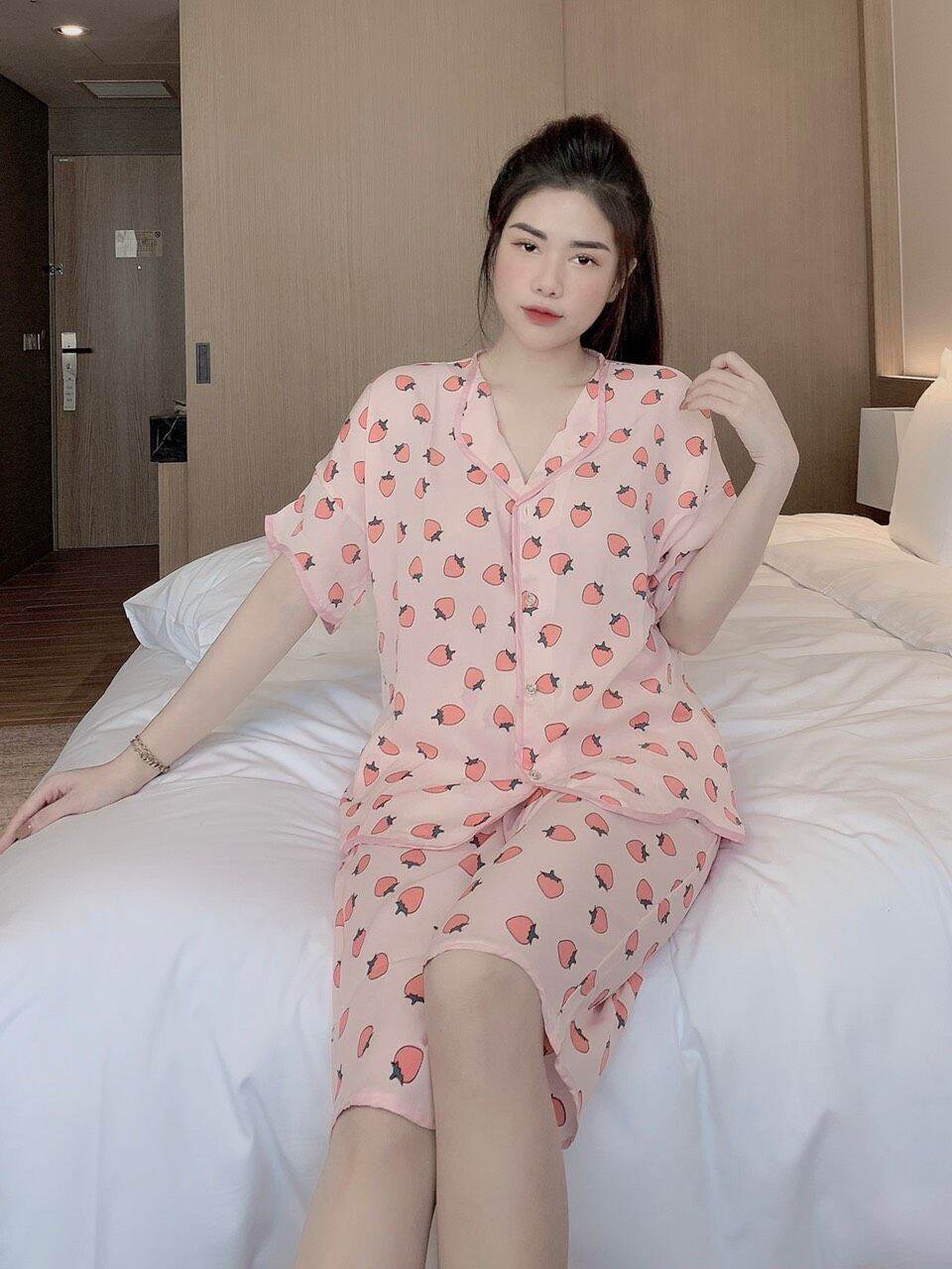 pijama lửng, cổ sóng, mango cao cấp, size 40-60kg (giao màu ngẫu nhiên, chọn màu nt shop nhé)