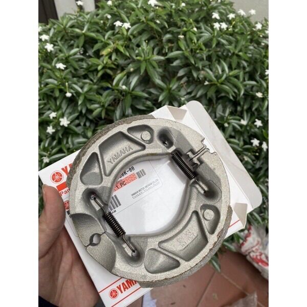 Bố thắng sau,má phanh xe sirius , nouvo chính hãng YAMAHA