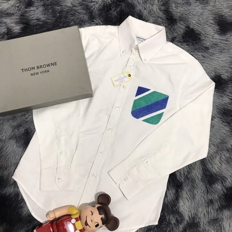 Áo sơ mi Thom Brown. e, trắng, túi xanh cao cấp