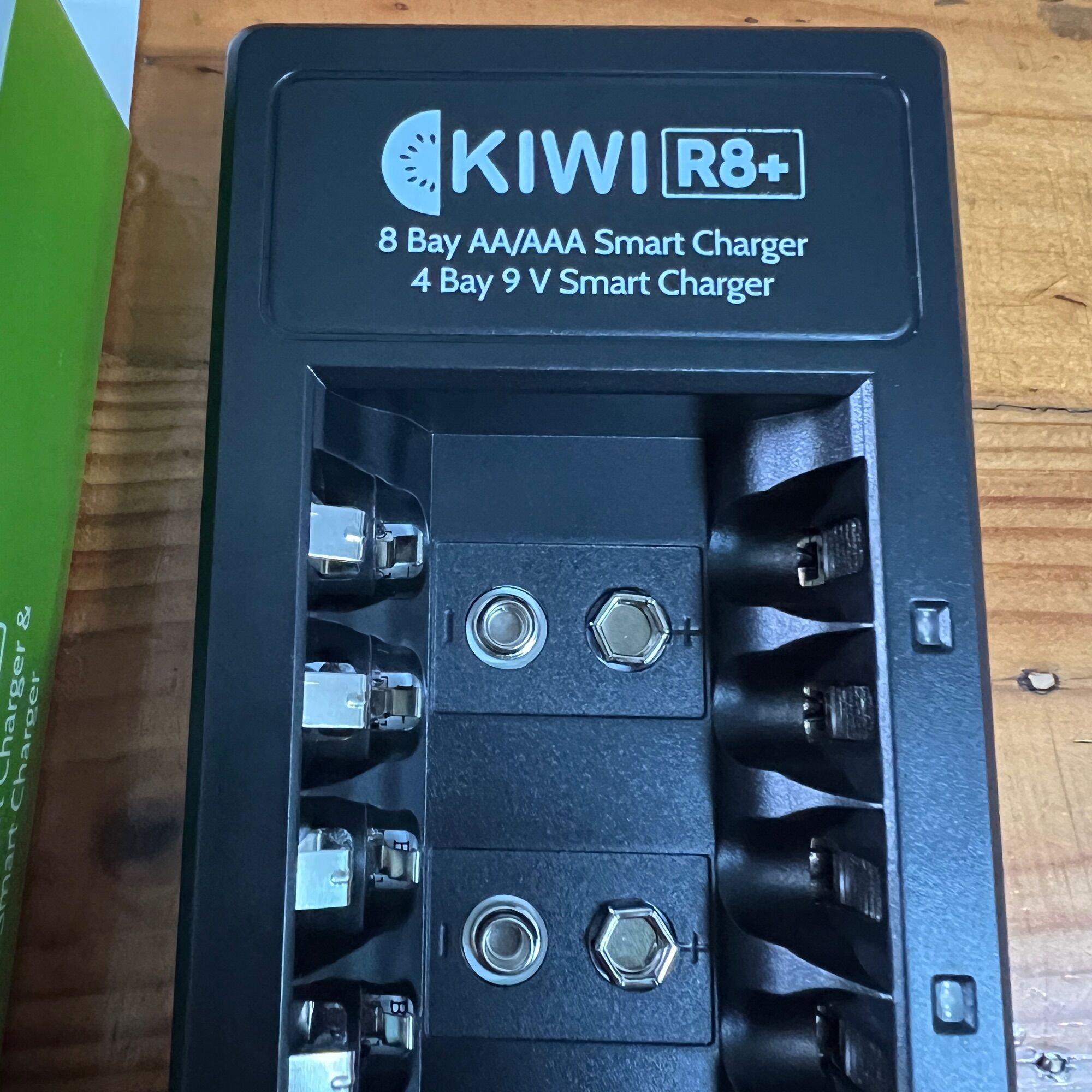 Dock sạc Kiwi R8+