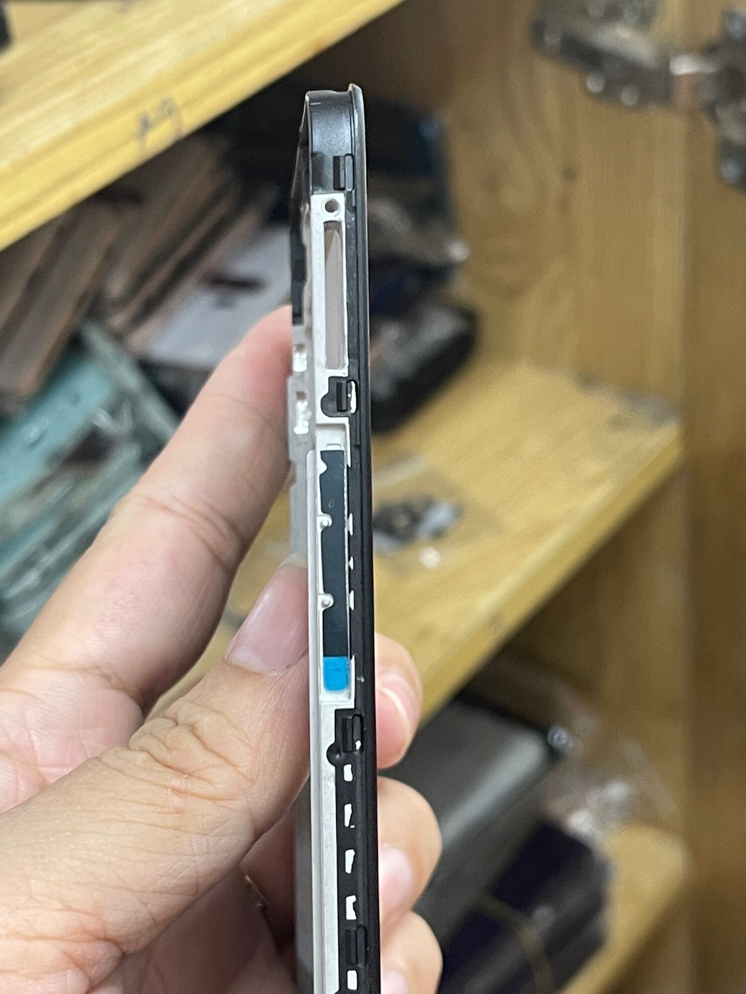 Xương gắn màn oppo A3s