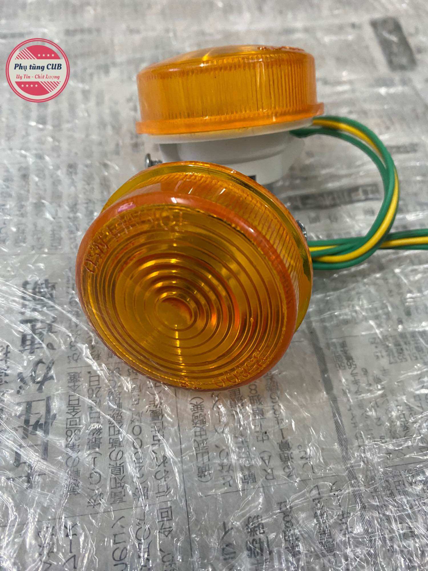 Xi nhan trước én lùn little 14