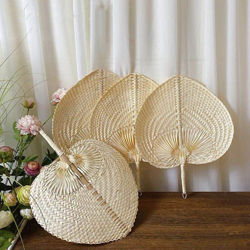 Quạt lá đề trái tim đẹp 20cm