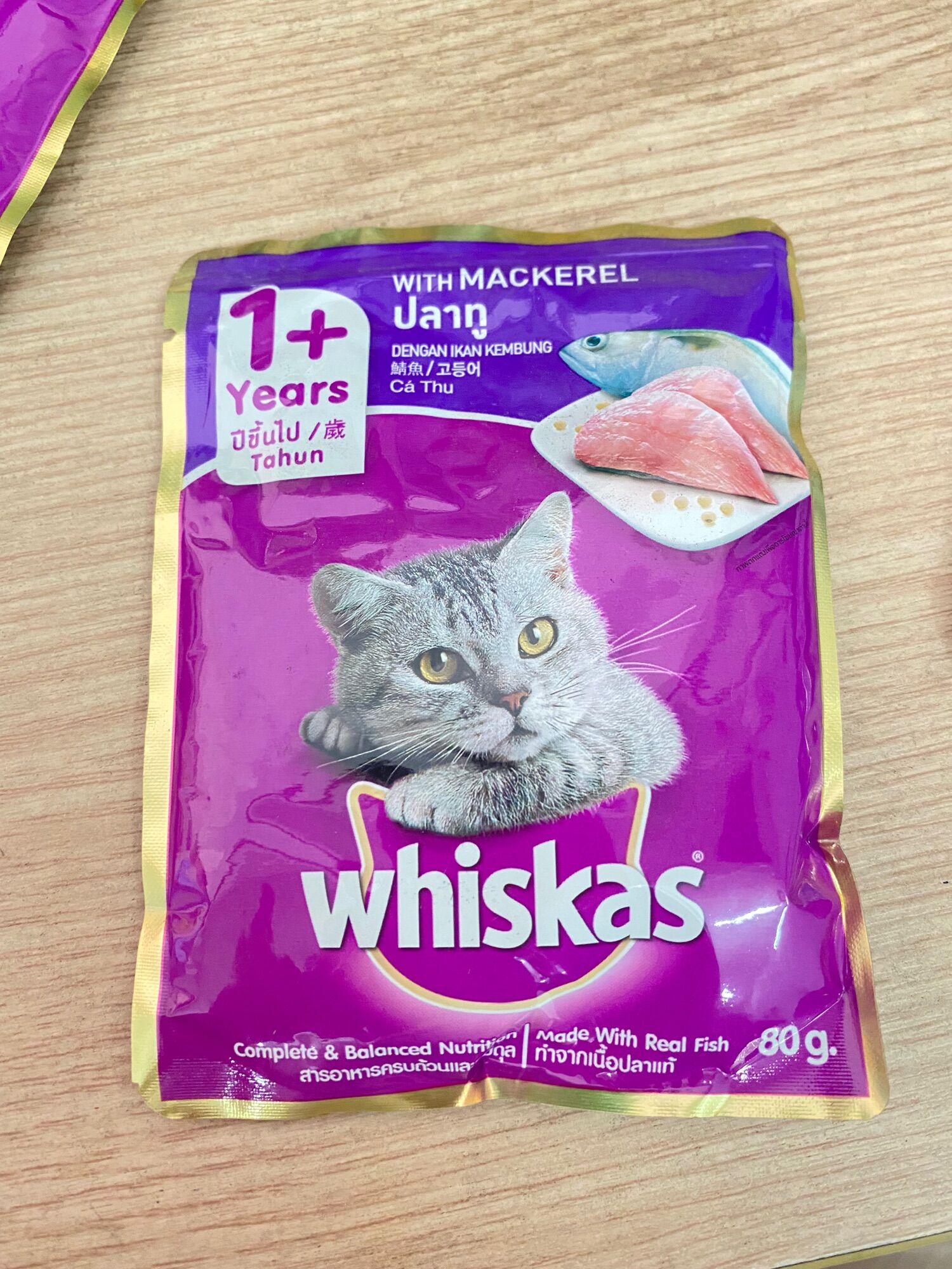 BA TÊ MÈO WHISKAS