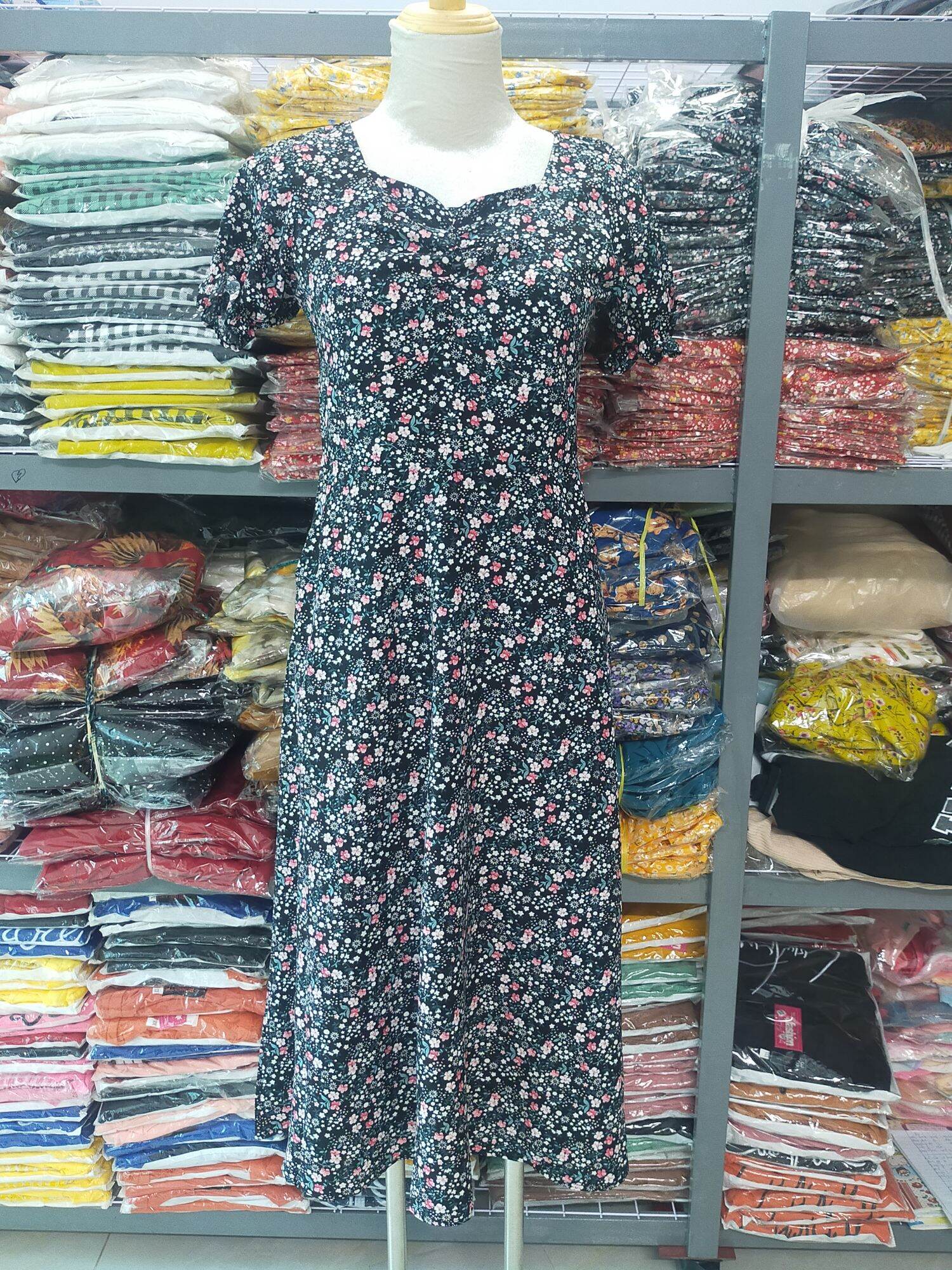 Đầm Hoa Nhí Chất Lụa Size M đến XXL Có Túi.