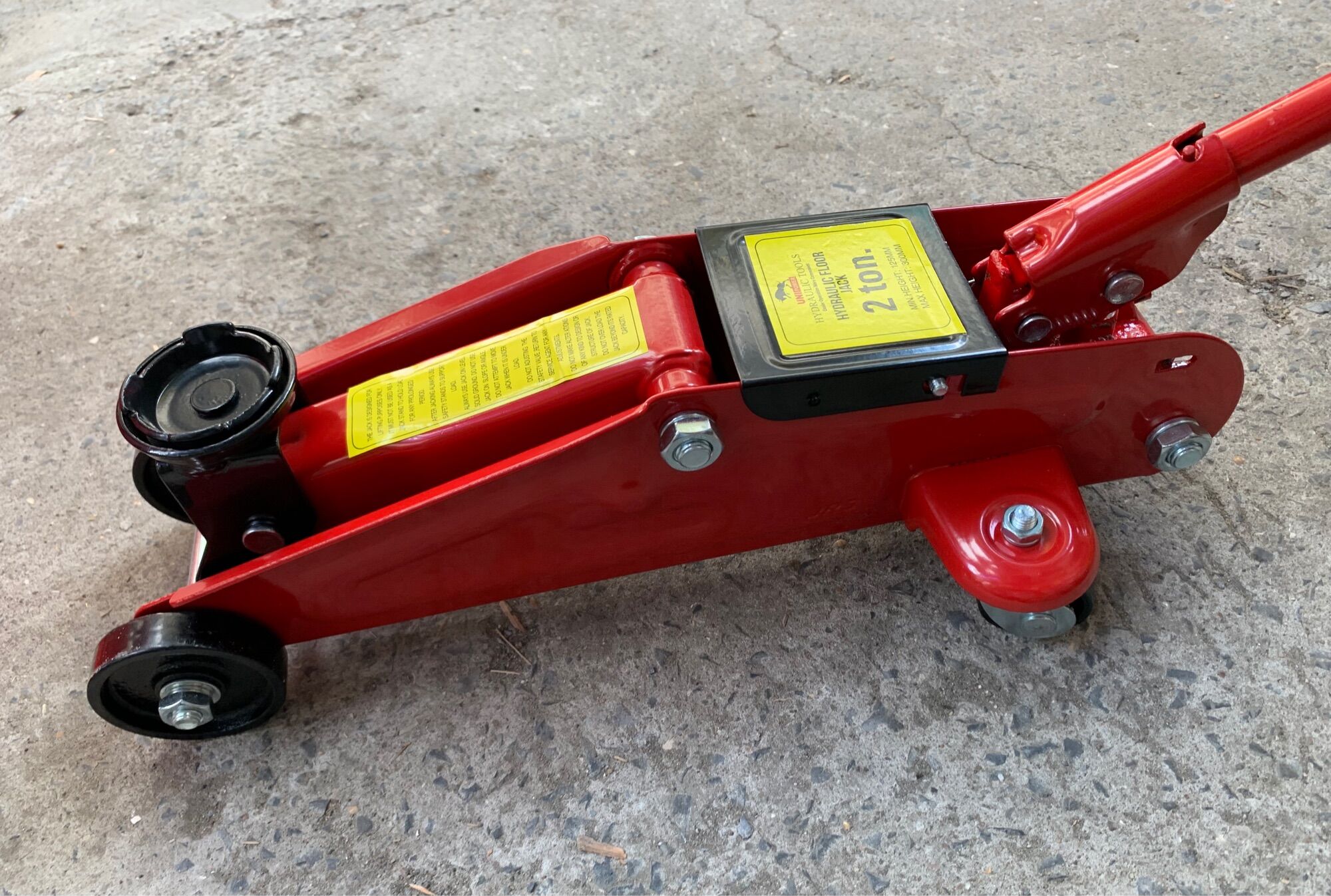 Kích Thuỷ Lực Cá Sấu 2 Tấn ( Kích Ô Tô - Con Đội Ô Tô )