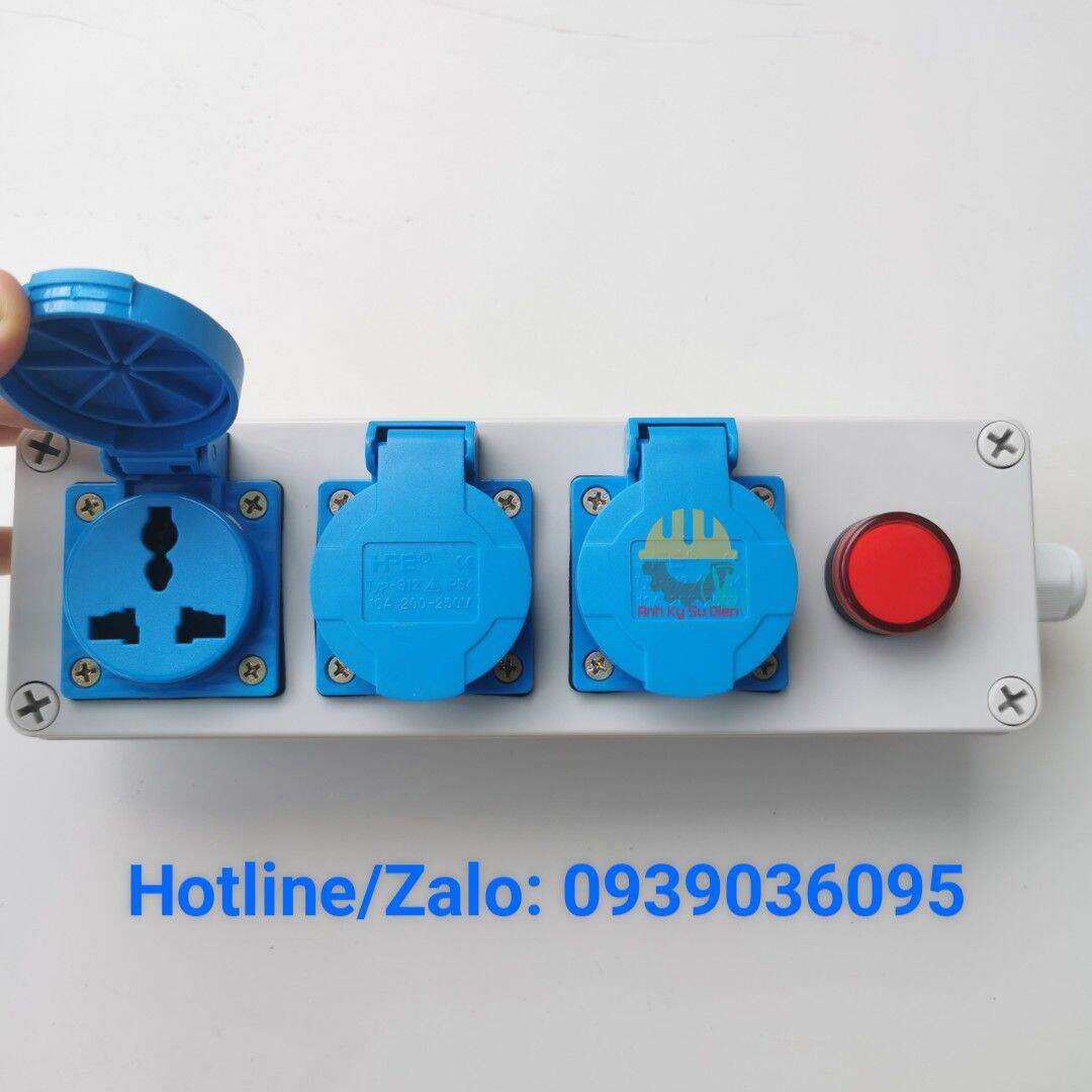 Bộ Chia Nguồn Điện Công Nghiệp Ngoài Trời Chống Nước - Hộp 3 Ổ Cắm Đa Năng EBCEE 10A - 250V - IP67
