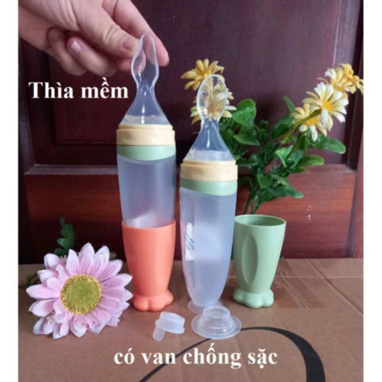 [HCM] Bình thìa ăn dặm silicon cho bé