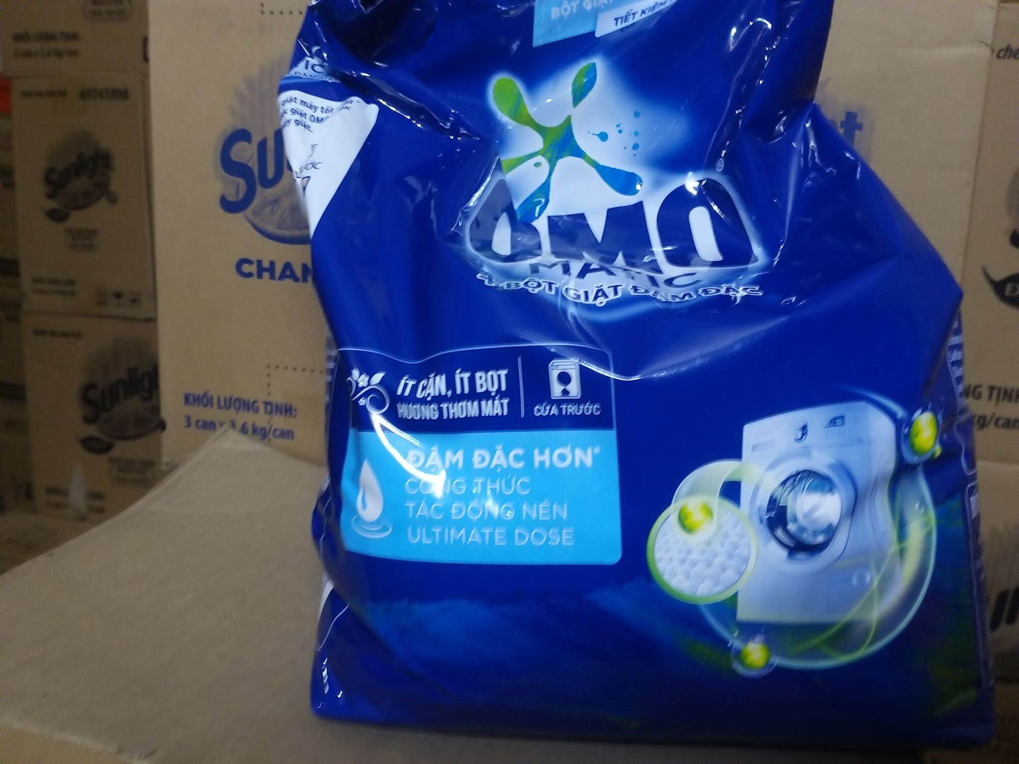 Bột giặt OMO 5.7Kg Giặt Máy