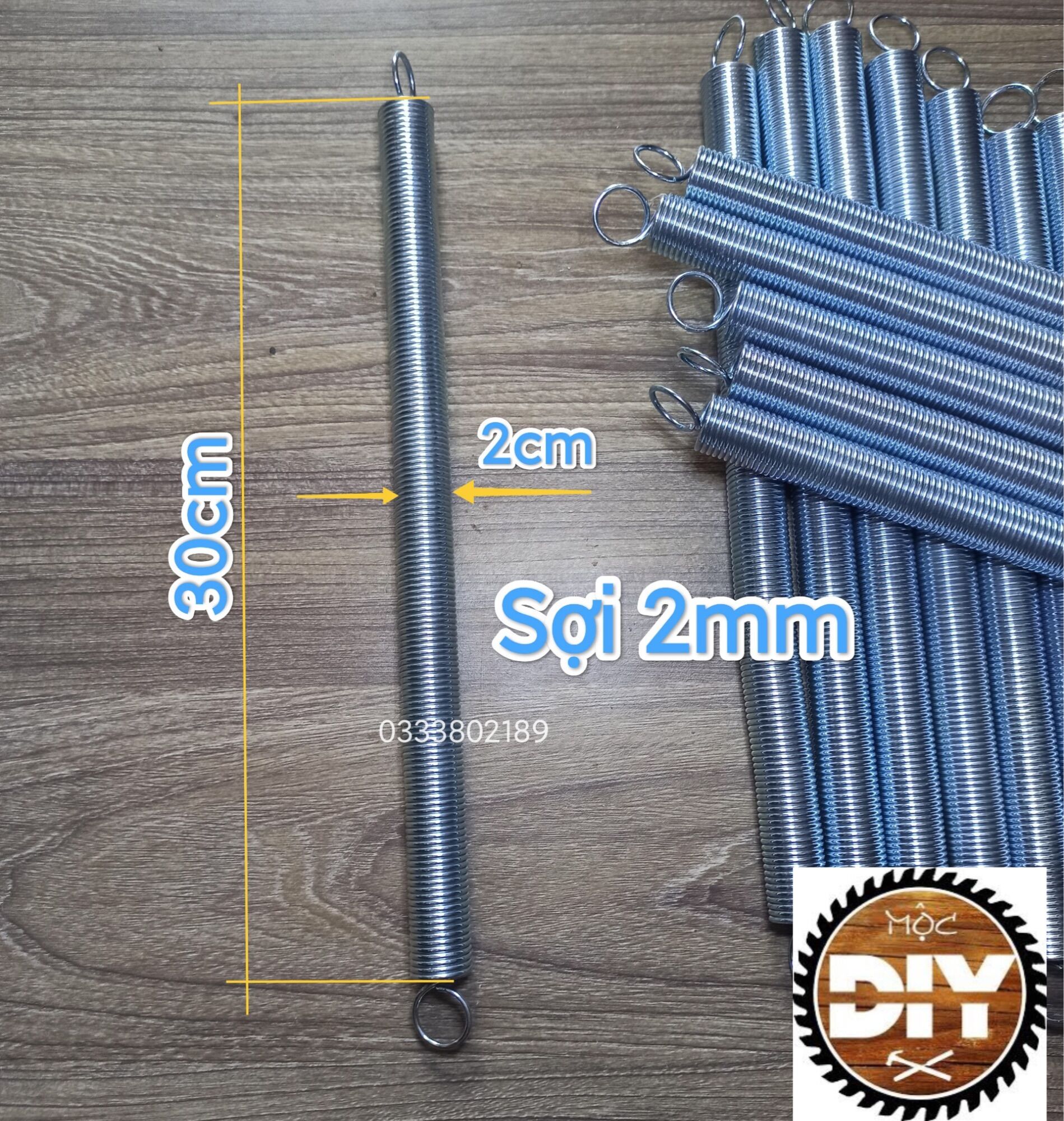 Lò xo kéo phi 20, dài 30cm ( có móc)