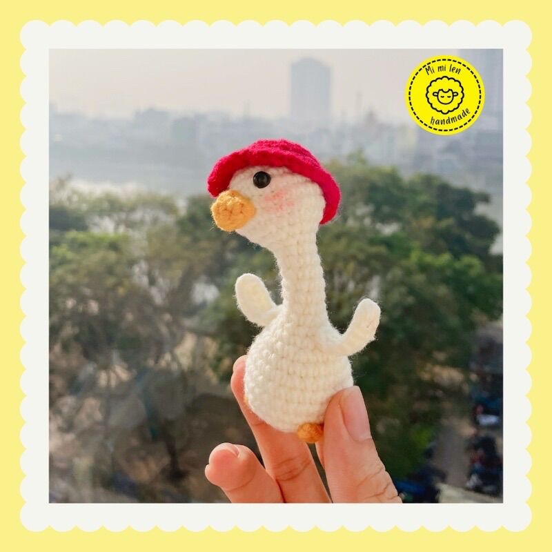 [mimi_len29] Móc khoá bé vịt nghiêng đầu đội nón