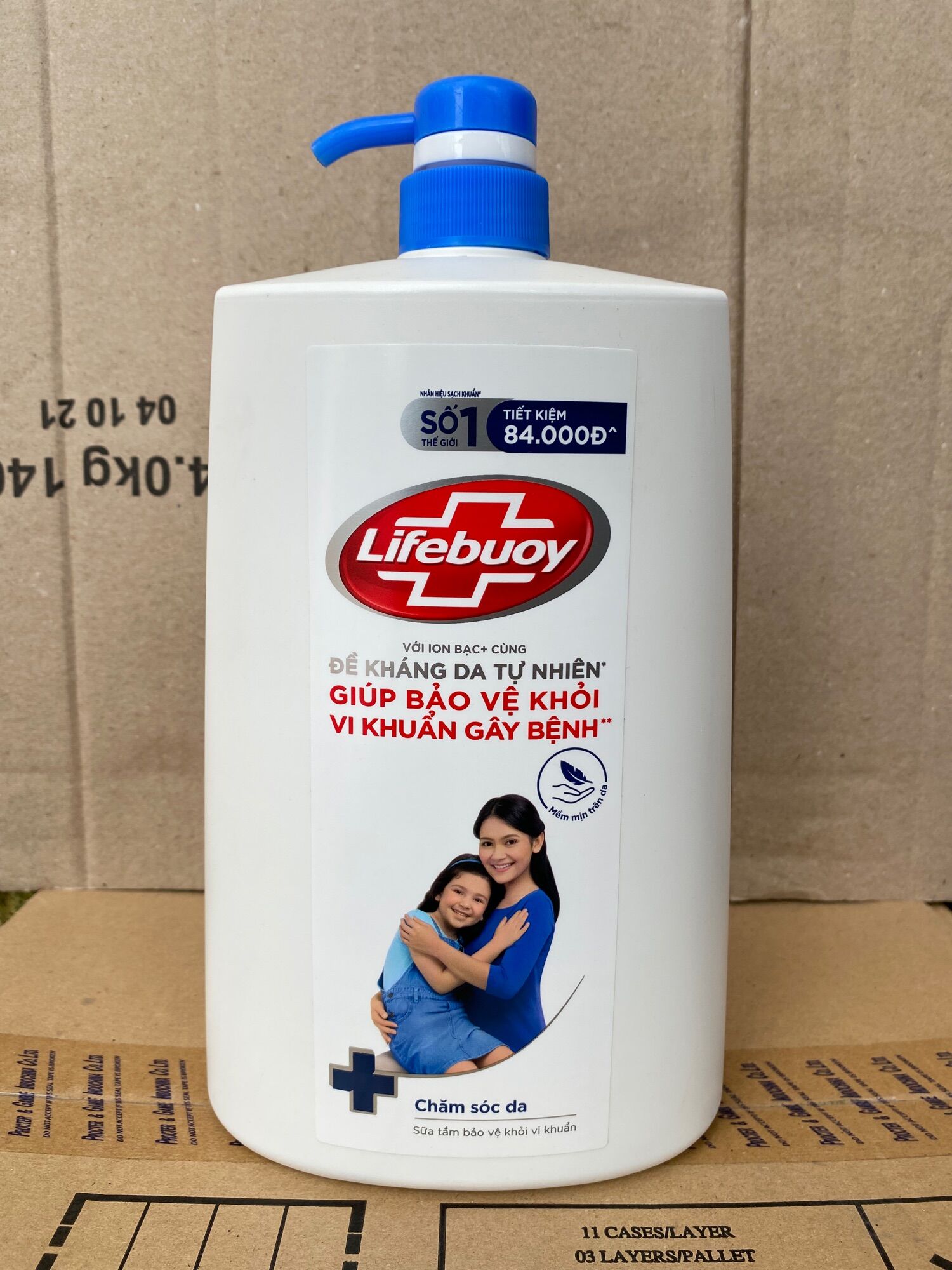 Sữa tắm lifebuoy 1,1kg ( có sẵn 2 màu )