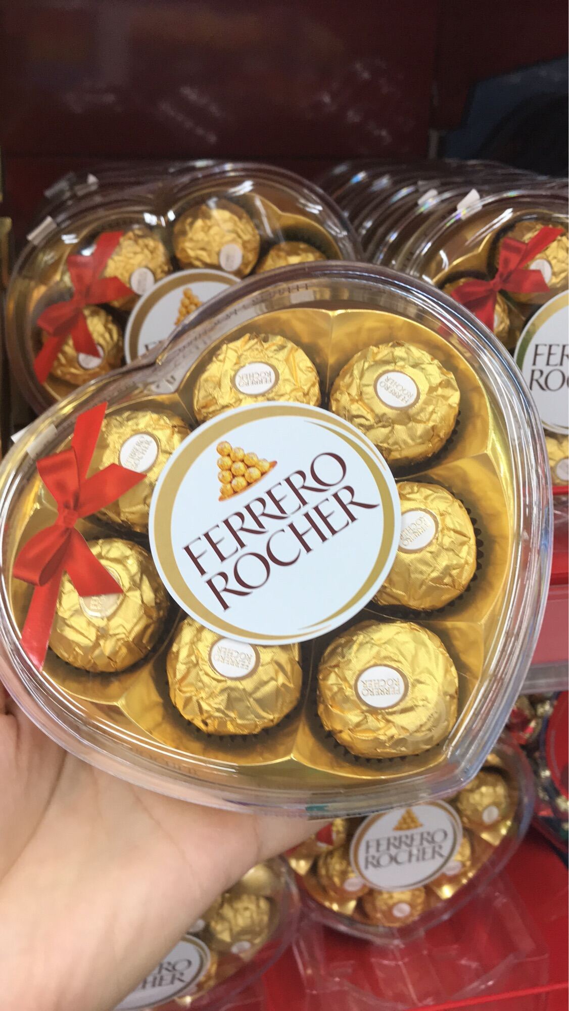 Kẹo Socola Ferrero Rocher Hộp Trái Tim 8 Viên 100Gr