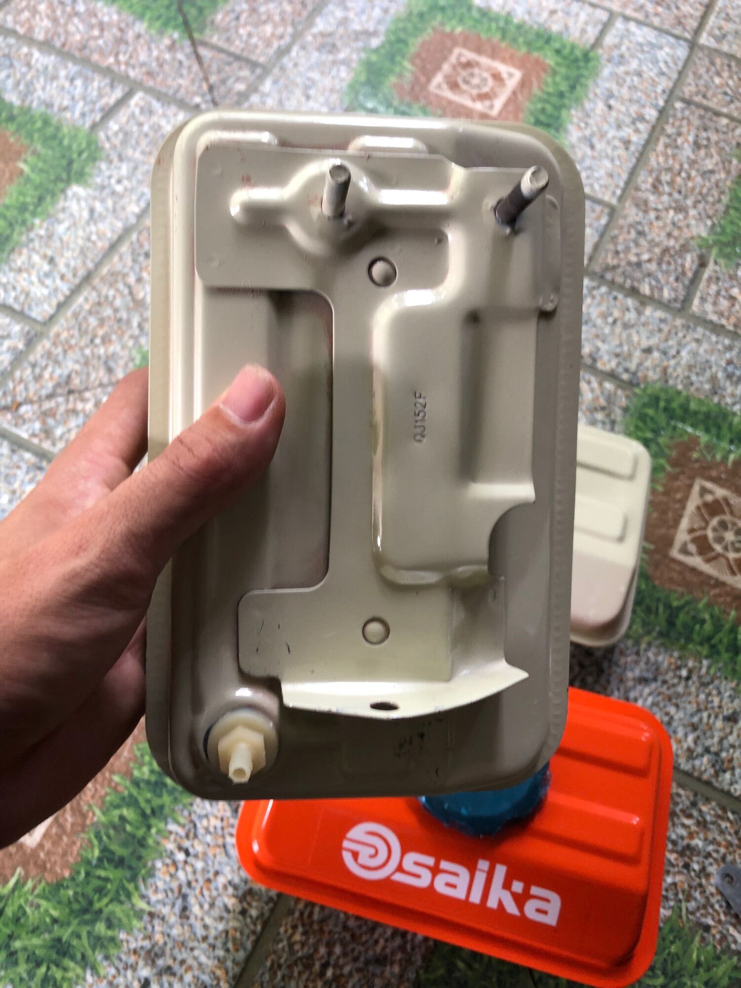 Bình xăng máy bơm nước 152F