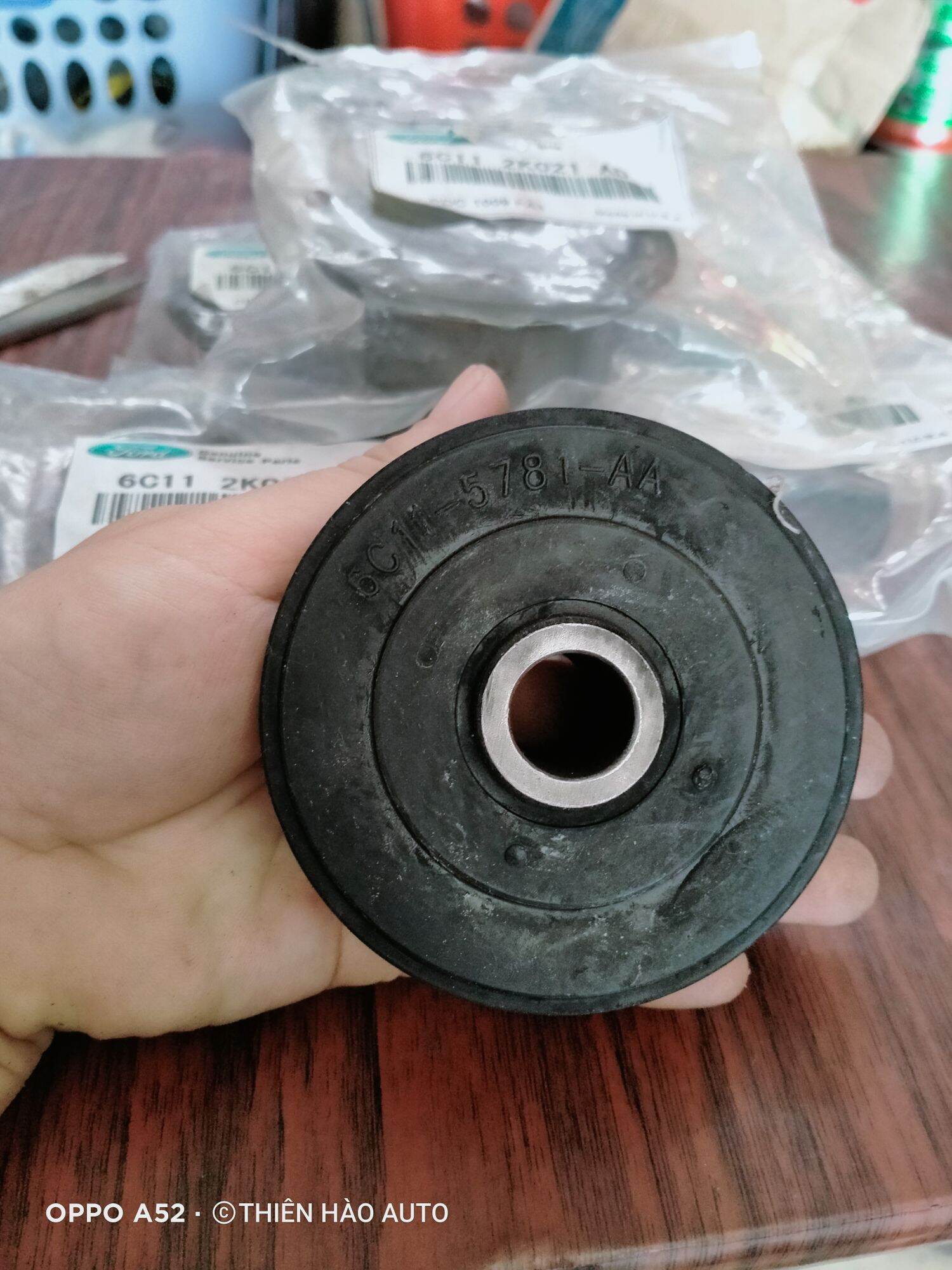 Rubber Tweezers (Elastic Tweezers) after Ford Transit 2008-2021