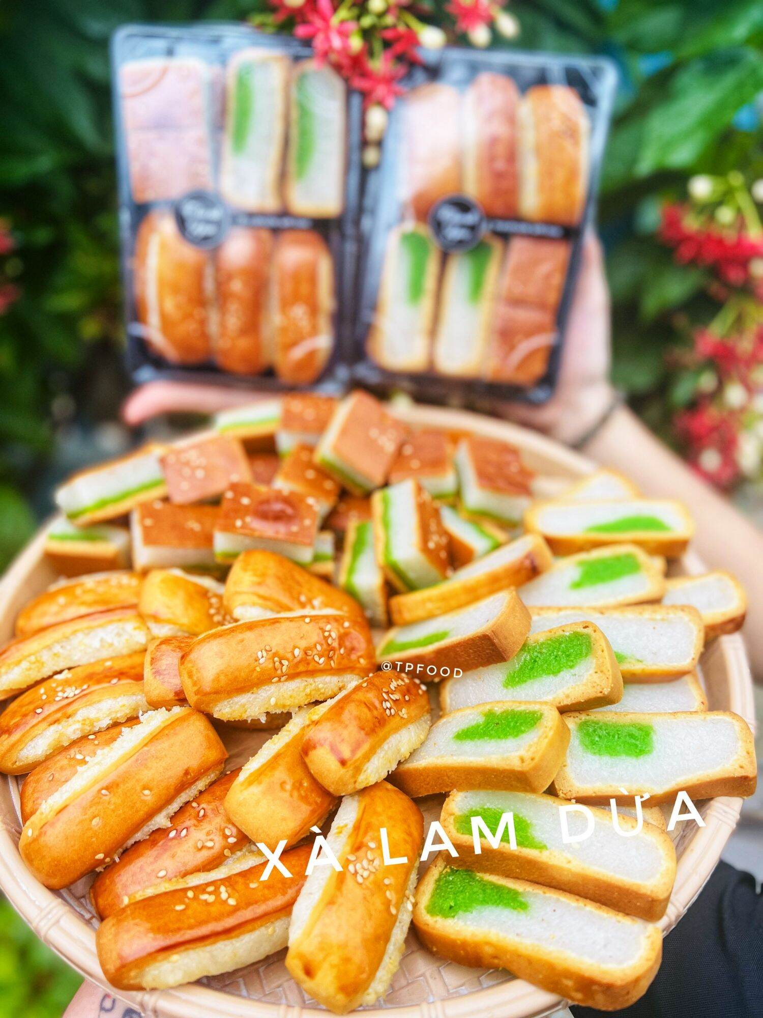 Coconut and Lime Country Cake, 450g Box