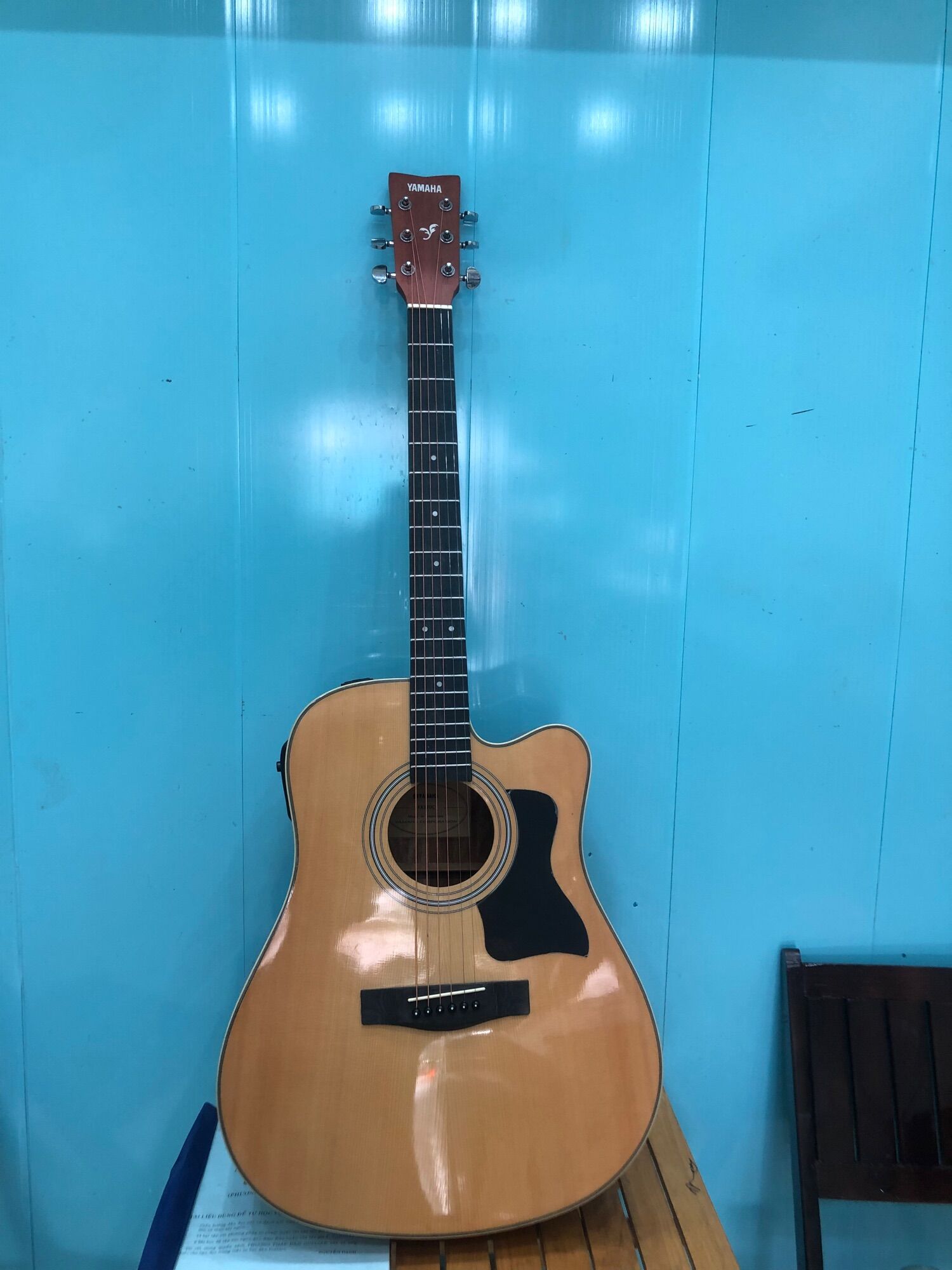 Đàn guitar accoutic yamaha f370c
