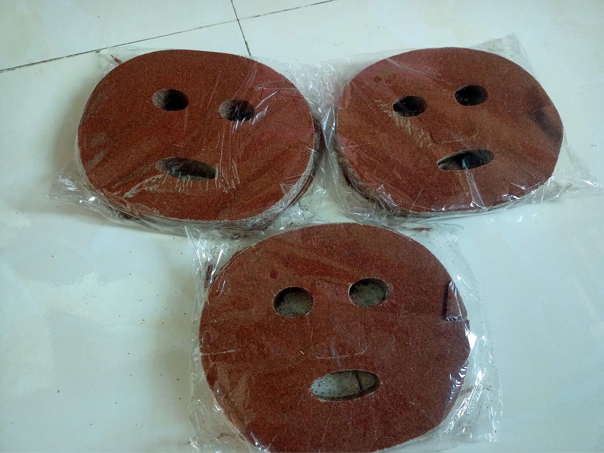 Mặt nạ hạt ngũ hoa combo 50 miếng