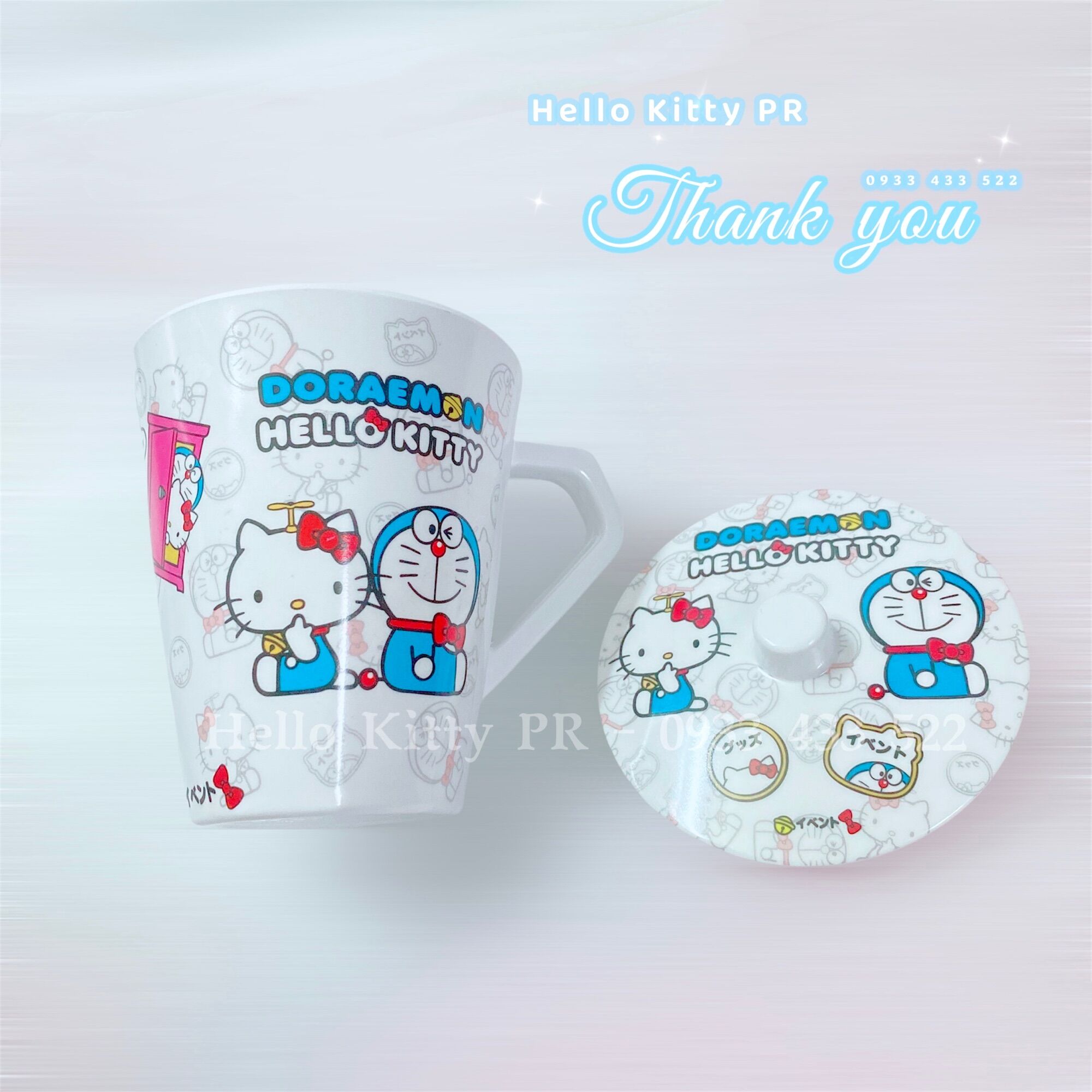 Ly cốc quai có nắp Hello Kitty - Doremon Doraemon