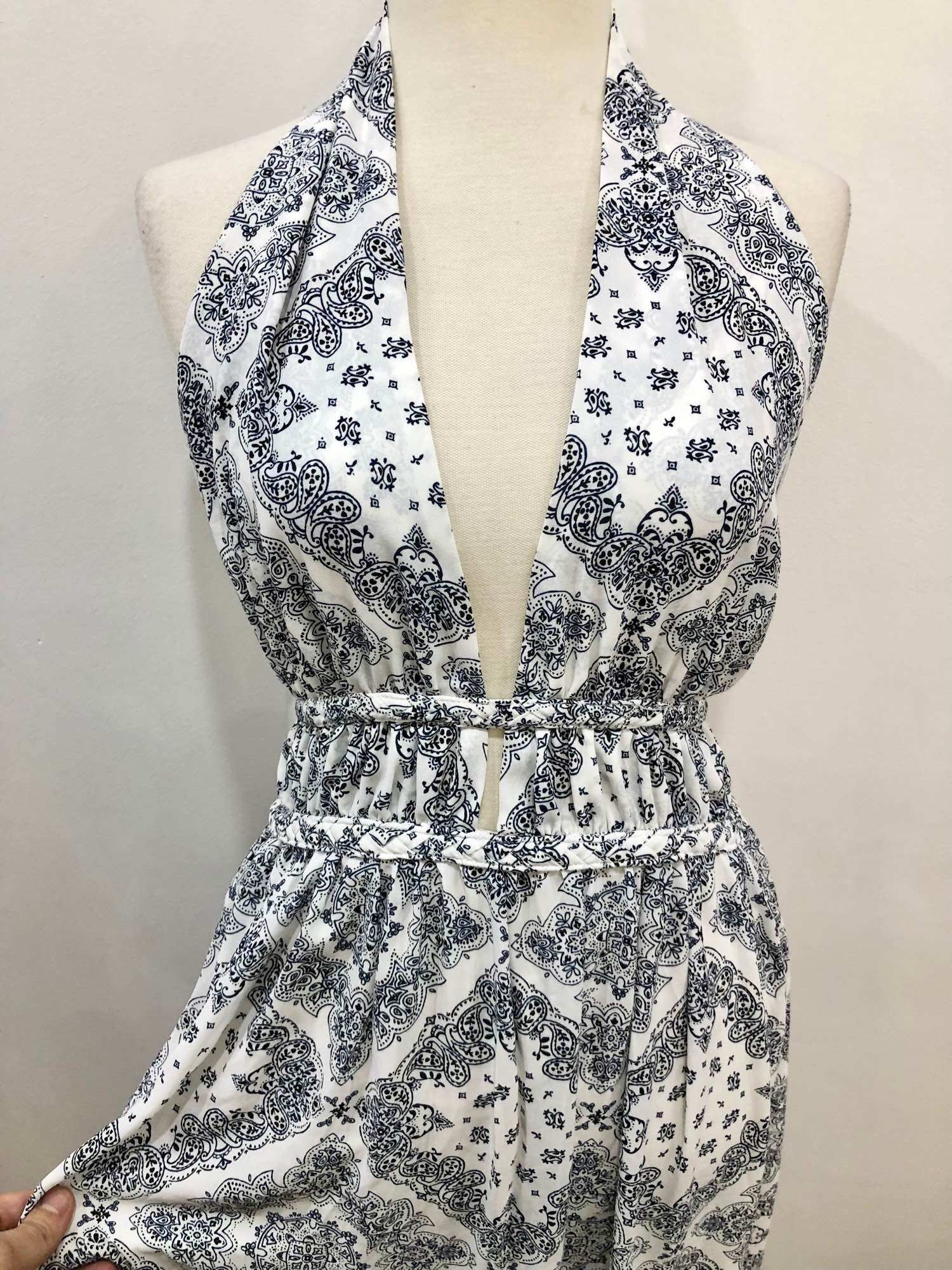 Đầm maxi đi biển hở lưng có bigsize