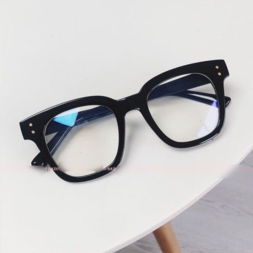 Kính chữ v 2 chấm unisex
