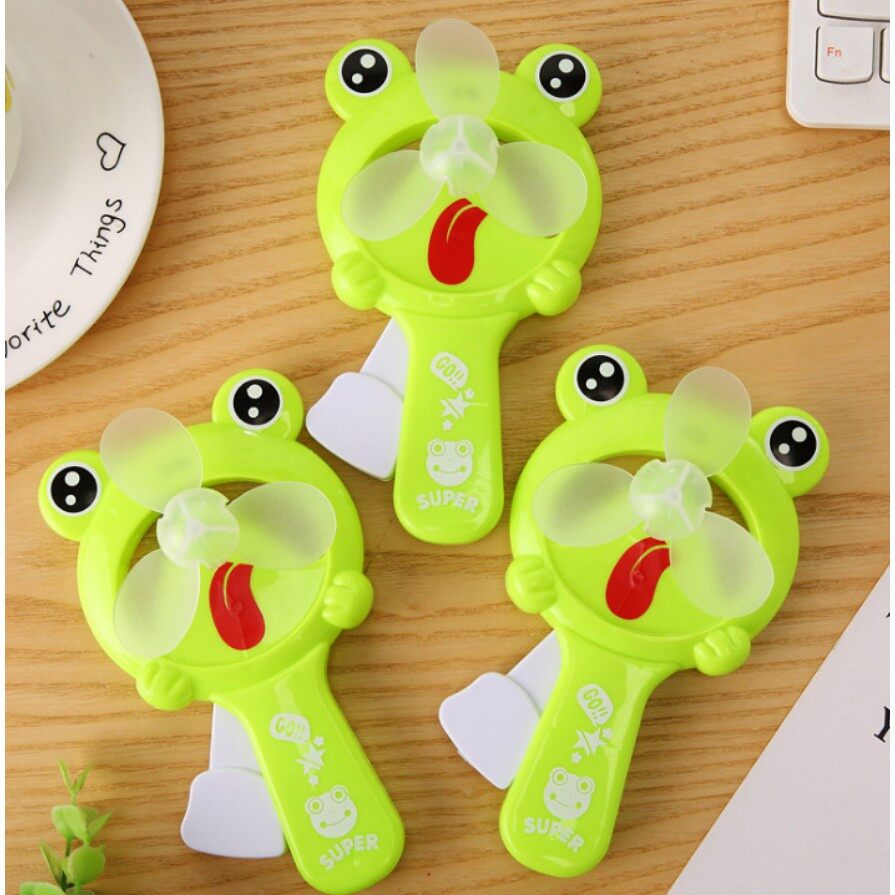 Quạt nhựa bóp tay siêu cute