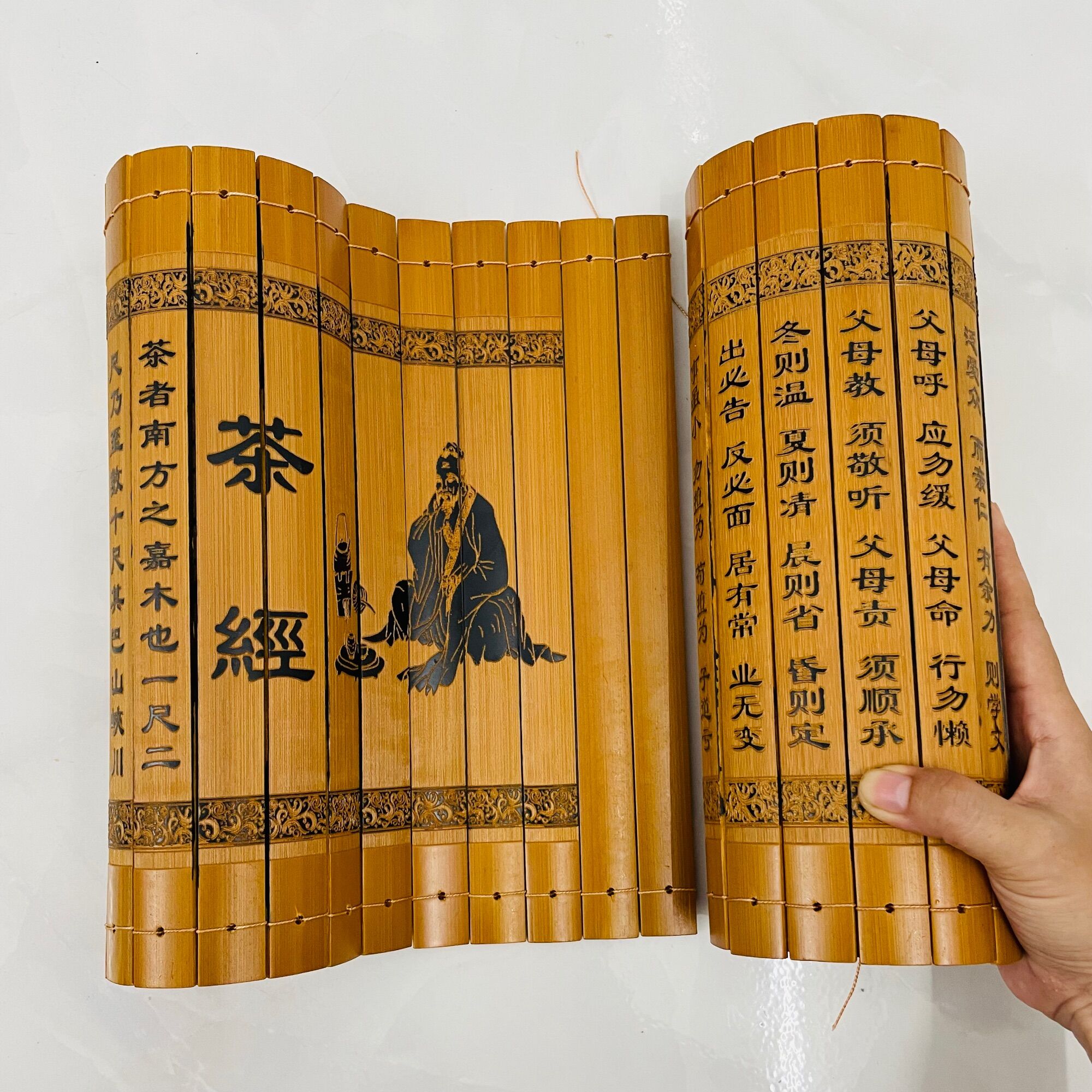 Sách thẻ tre khắc chữ NỔI cổ trang (26x80cm)