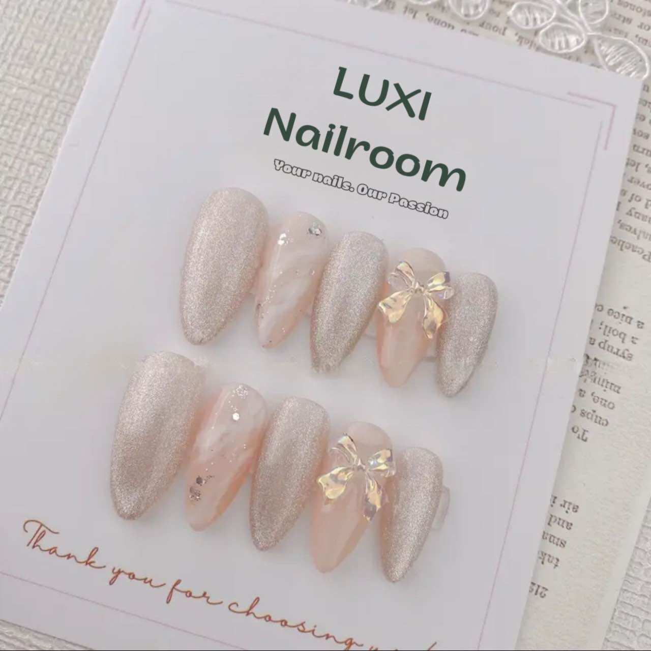 Nailbox - móng úp thiết kế mẫu thạch mắt mèo vẽ loang đính đá charm nơ