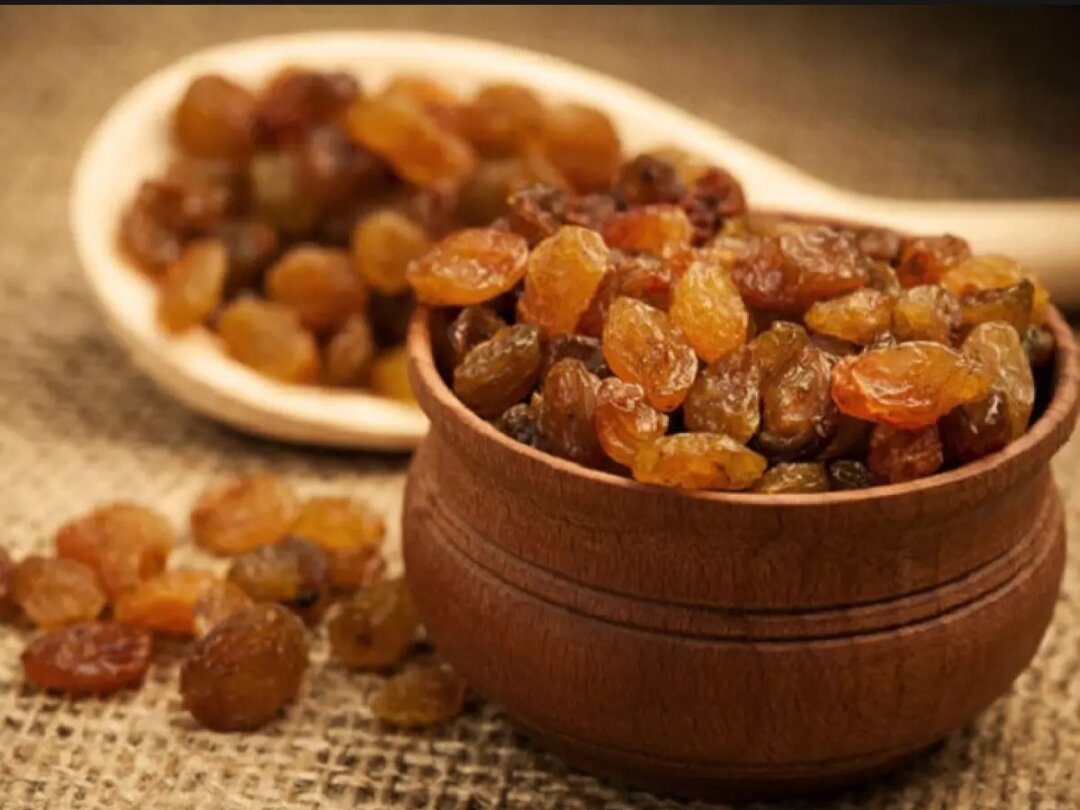 Nho nâu khô Ấn Độ (Vietfood) 500g/hộp