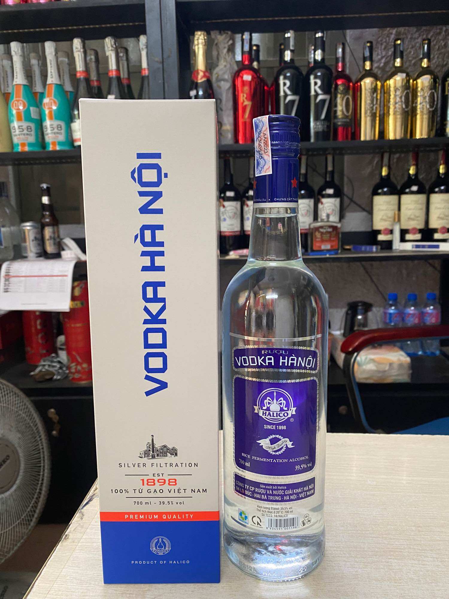 Vodka hà nội lớn 39.5% 700ml