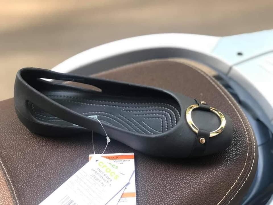 GIÀY BÚP BÊ CROCS LAURA KHUY SẮT