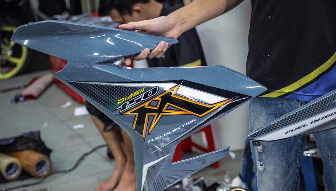 tem rời exciter 150 xám xi măng