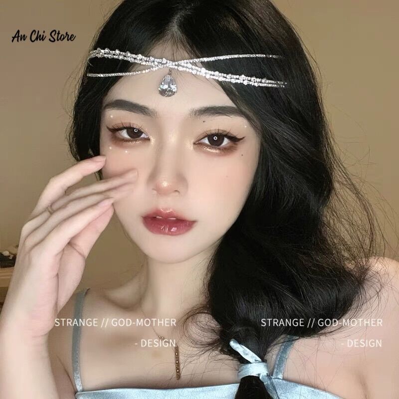 Vòng choker, cài trán đính đá bling bling