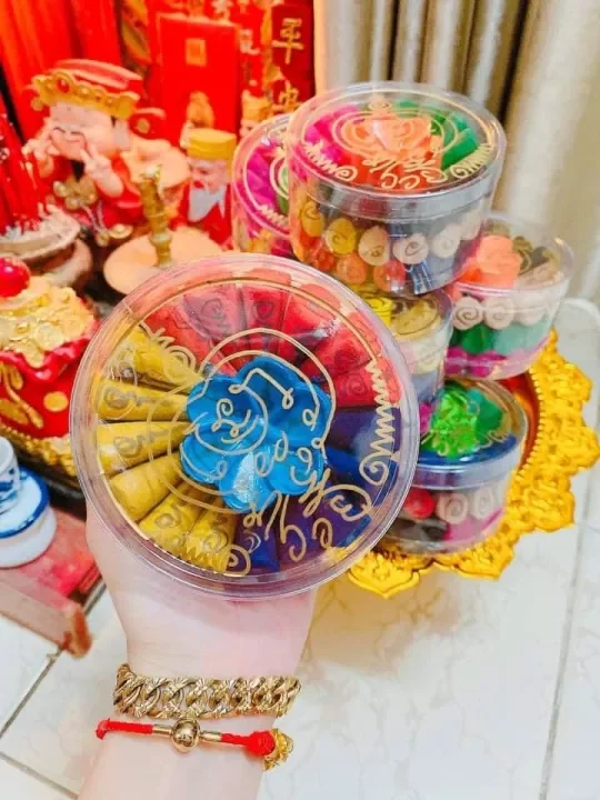 Trầm xông may mắn chiêu tài kích lộc , xã xui