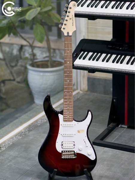 Đàn Guitar điện Yamaha Pacifica 112J nhiều màu