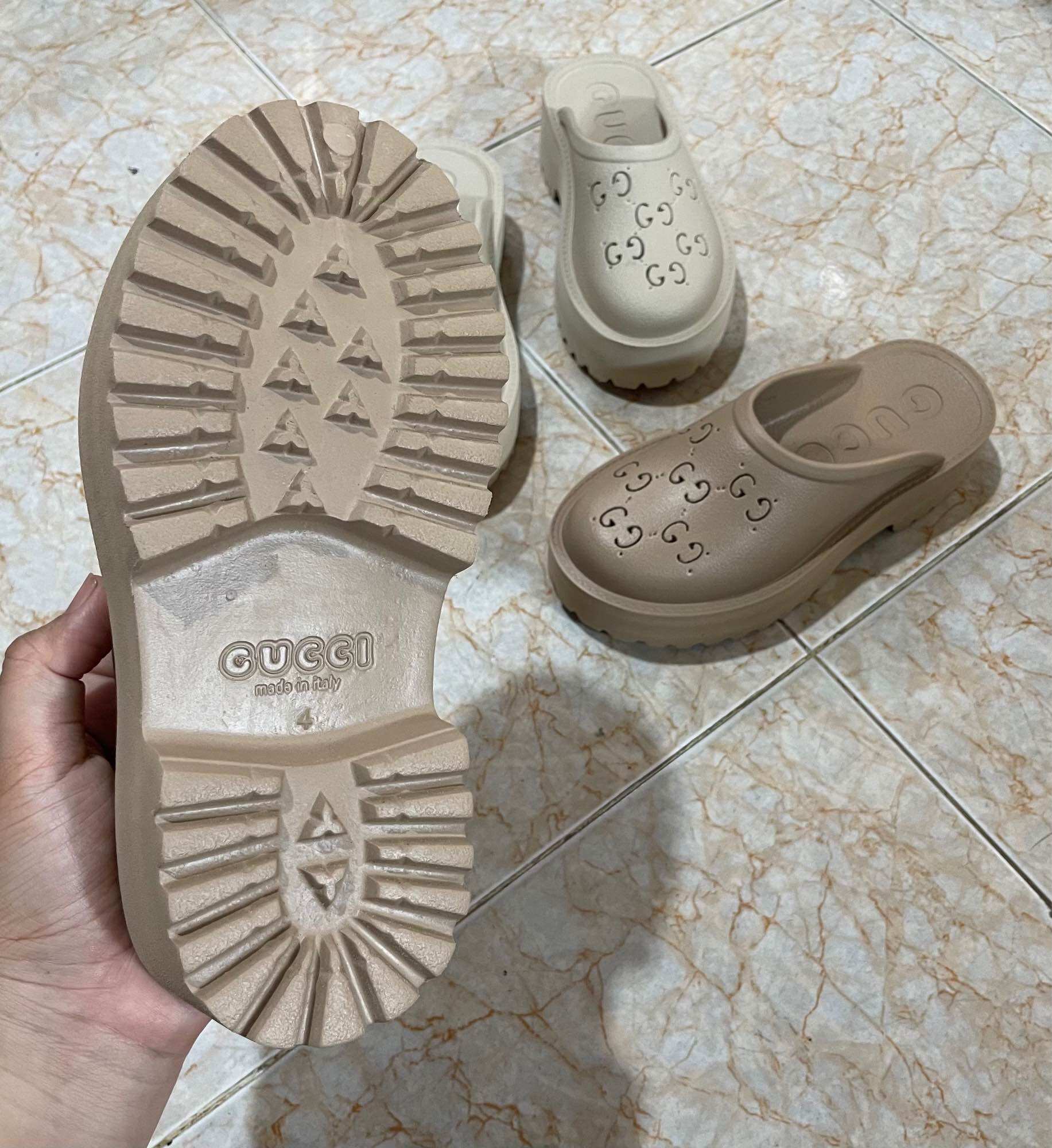 Giày Sục Guccci SUPER Đúc Đôn Gót 5cm Nhẹ Êm Size 39 ( Có Sẵn )