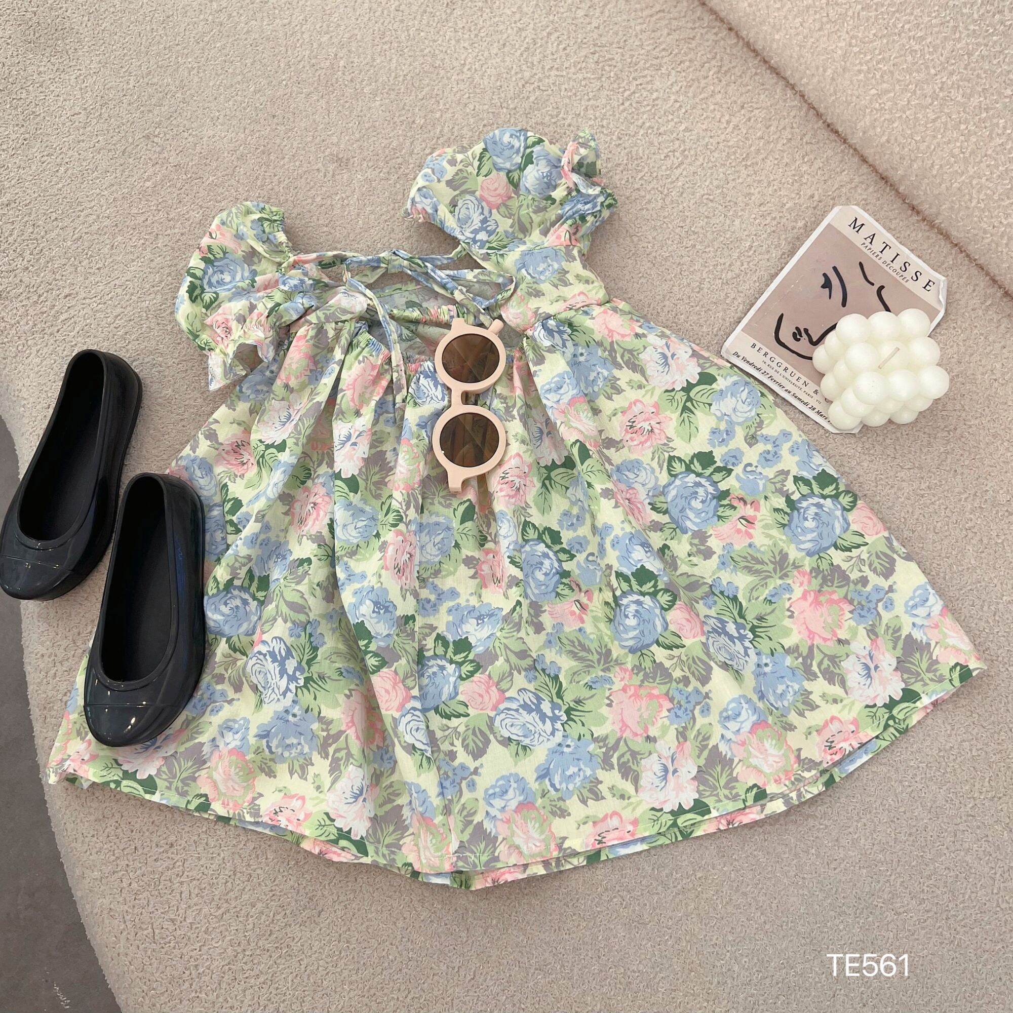 Váy hoa bé gái chất thô hàn mềm mát size 8-18kg